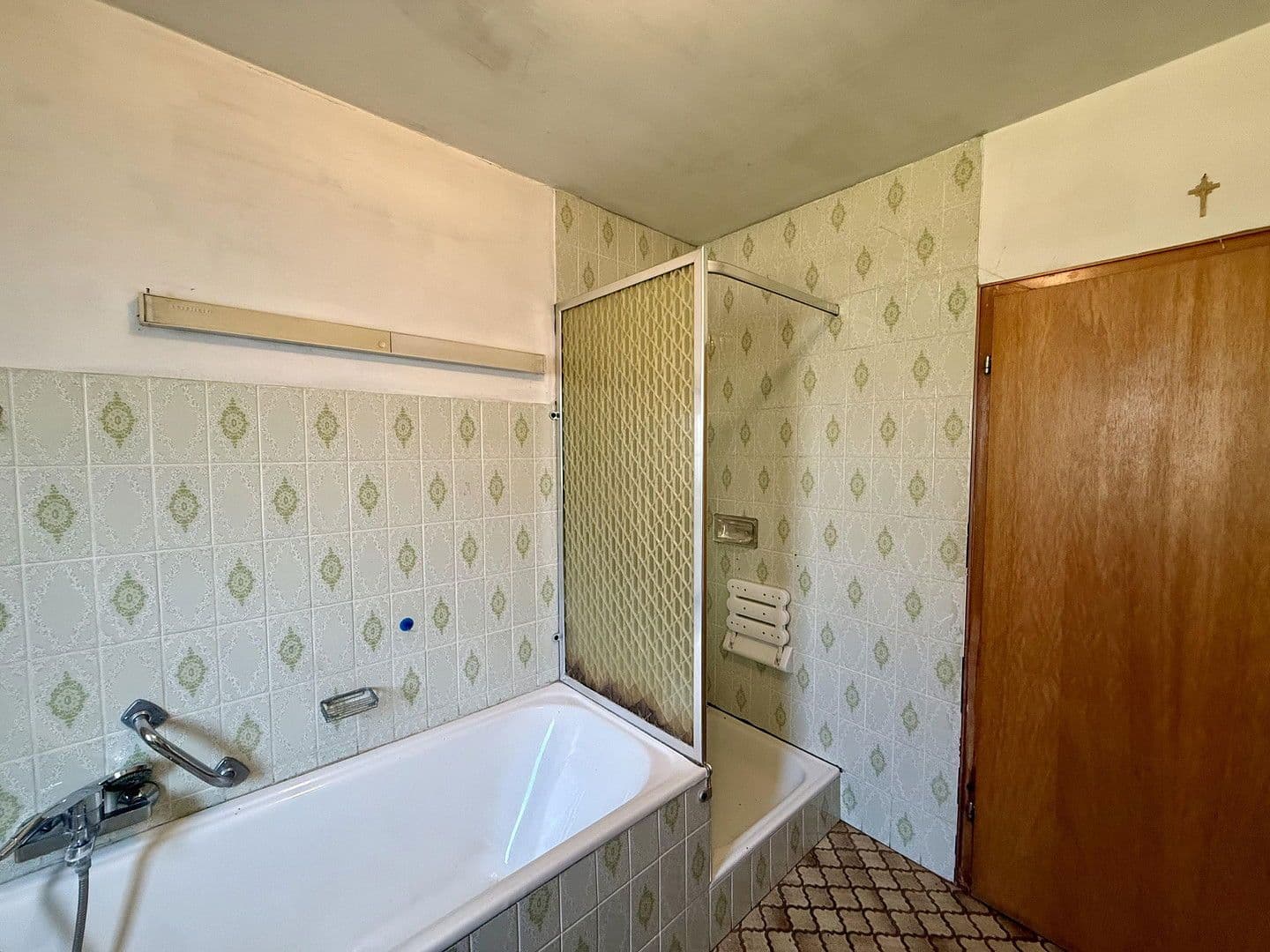 Predaj domu 137 m², pozemek 391 m², Am Fräuleinsgarten 5, Weilersbach, Bavorsko Predaj domu 137 m², pozemek 391 m², Am Fräuleinsgarten 5, Weilersbach, Bavorsko