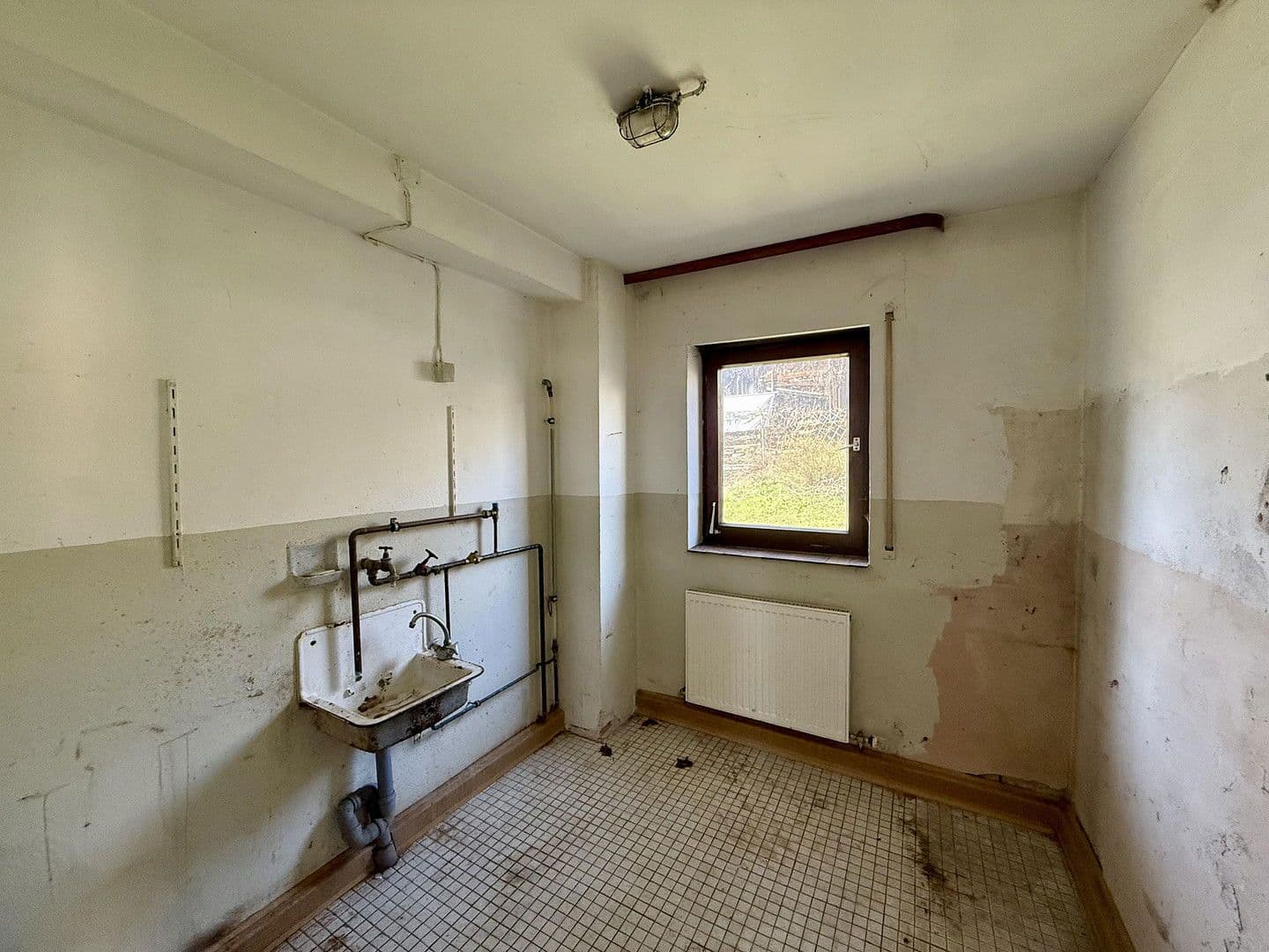 Predaj domu 137 m², pozemek 391 m², Am Fräuleinsgarten 5, Weilersbach, Bavorsko Predaj domu 137 m², pozemek 391 m², Am Fräuleinsgarten 5, Weilersbach, Bavorsko