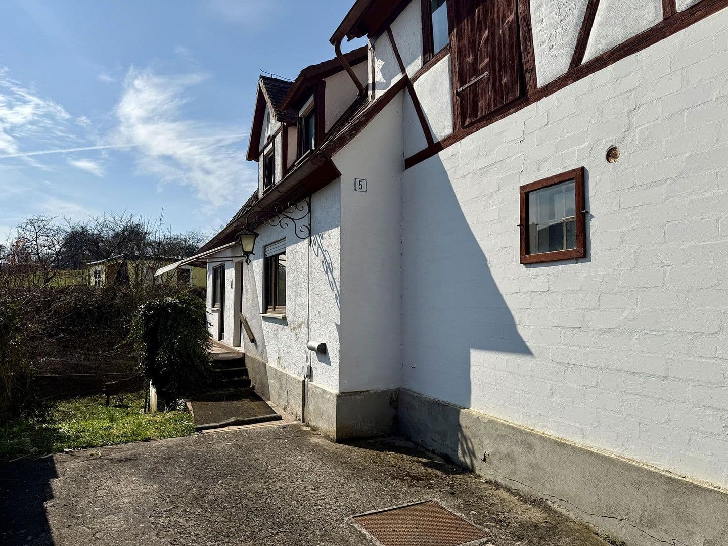 Predaj domu 137 m², pozemek 391 m², Am Fräuleinsgarten 5, Weilersbach, Bavorsko Predaj domu 137 m², pozemek 391 m², Am Fräuleinsgarten 5, Weilersbach, Bavorsko