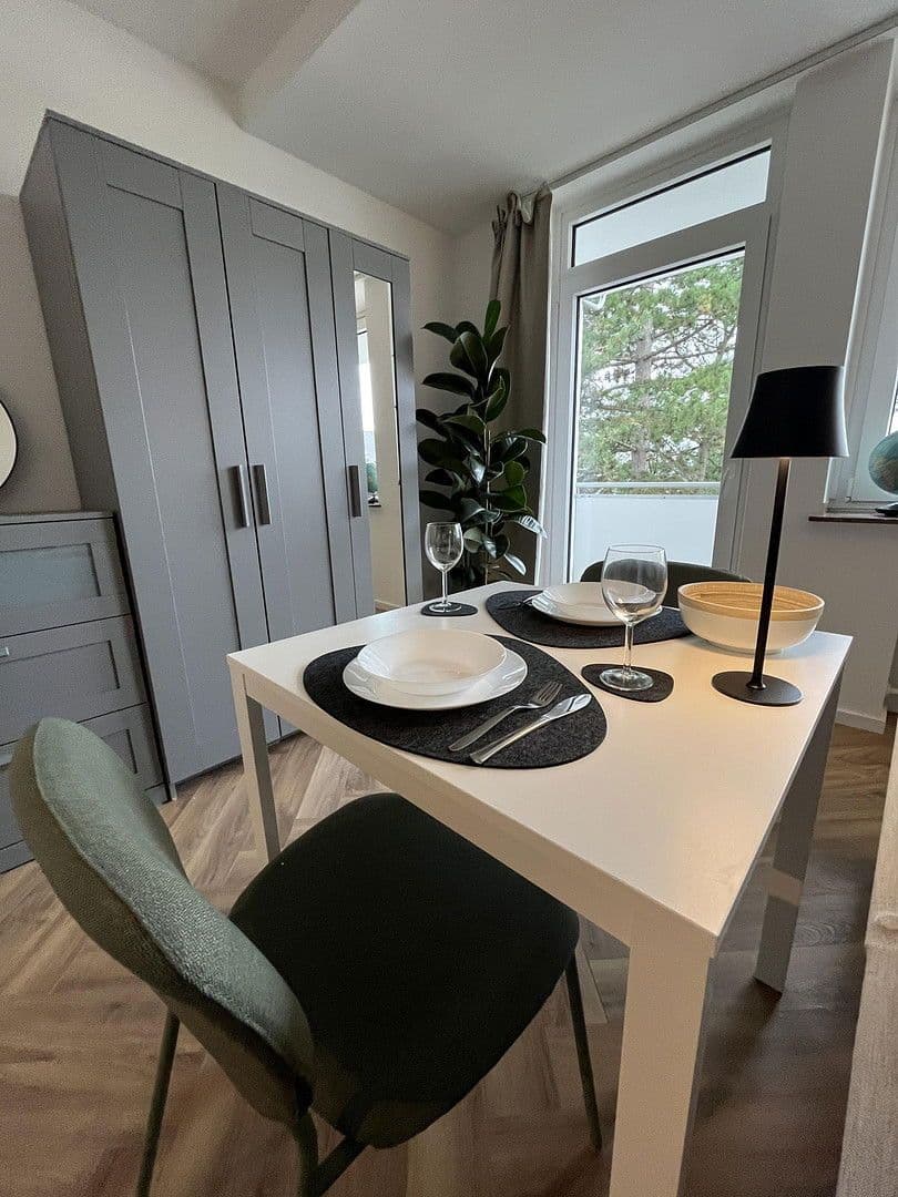 Prenájom bytu 1-izbový 35 m², Felderstraße 51, Leverkusen, Severné Porýnie - Westfálsko Prenájom bytu 1-izbový 35 m², Felderstraße 51, Leverkusen, Severné Porýnie - Westfálsko