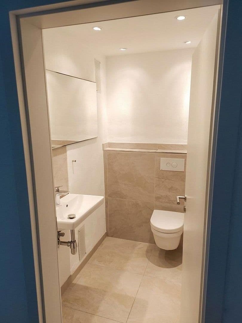 Predaj bytu 4-izbový 88 m², Eibenstr. 2, Düsseldorf, Severné Porýnie - Westfálsko Predaj bytu 4-izbový 88 m², Eibenstr. 2, Düsseldorf, Severné Porýnie - Westfálsko