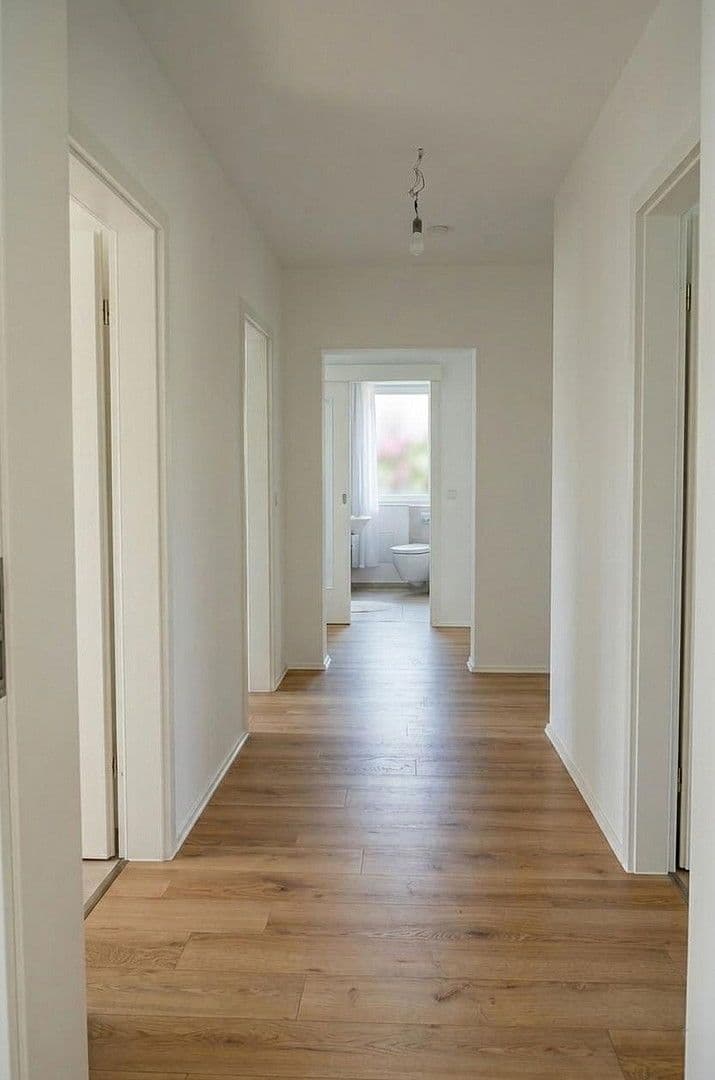 Predaj bytu 4-izbový 88 m², Eibenstr. 2, Düsseldorf, Severné Porýnie - Westfálsko Predaj bytu 4-izbový 88 m², Eibenstr. 2, Düsseldorf, Severné Porýnie - Westfálsko