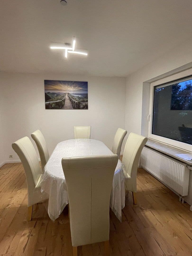 Predaj domu 107 m², pozemek 857 m², Friedhofsweg 44, Fockbek, Šlezvicko-Holštajnsko Predaj domu 107 m², pozemek 857 m², Friedhofsweg 44, Fockbek, Šlezvicko-Holštajnsko