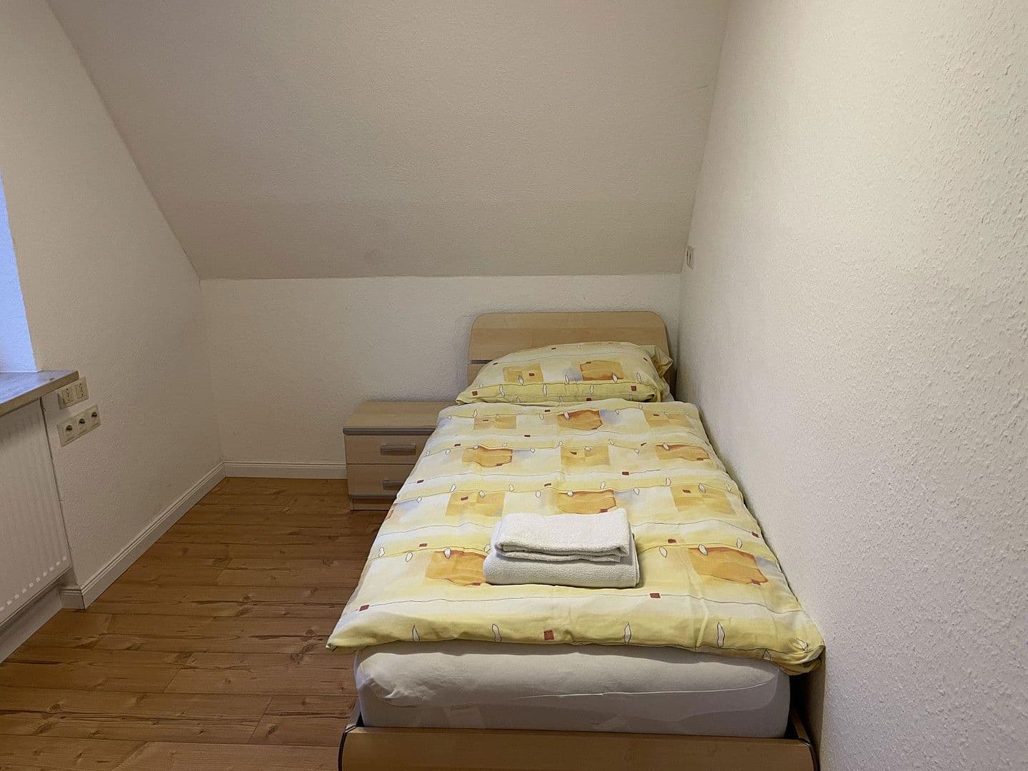 Predaj domu 107 m², pozemek 857 m², Friedhofsweg 44, Fockbek, Šlezvicko-Holštajnsko Predaj domu 107 m², pozemek 857 m², Friedhofsweg 44, Fockbek, Šlezvicko-Holštajnsko