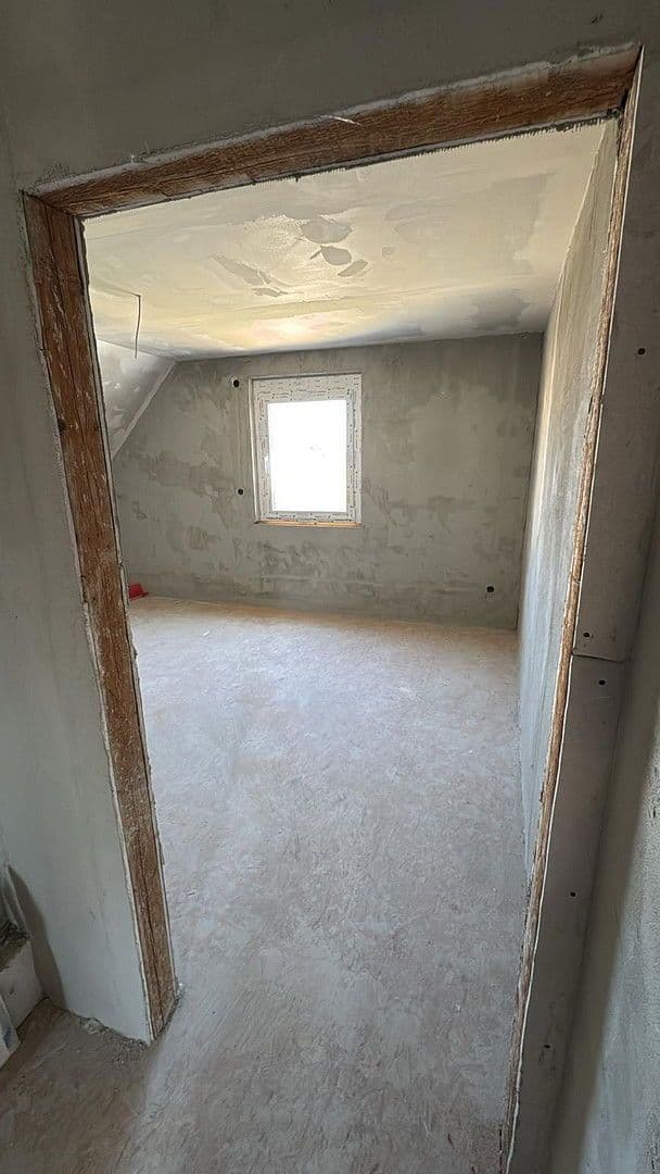 Predaj domu 200 m², pozemek 586 m², Zimmern ob Rottweil, Bádensko-Wurttembersko Predaj domu 200 m², pozemek 586 m², Zimmern ob Rottweil, Bádensko-Wurttembersko