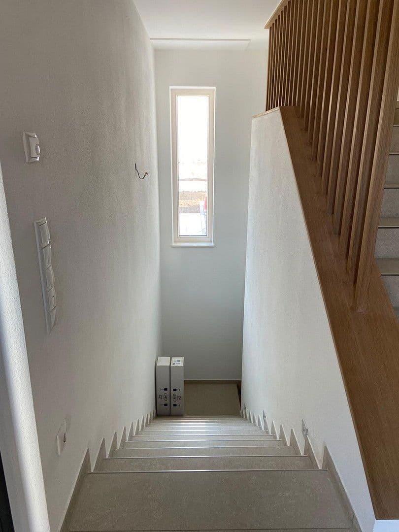 Prenájom bytu 4-izbový 188 m², Enthammerstr. 7, Grafing, Bavorsko Prenájom bytu 4-izbový 188 m², Enthammerstr. 7, Grafing, Bavorsko