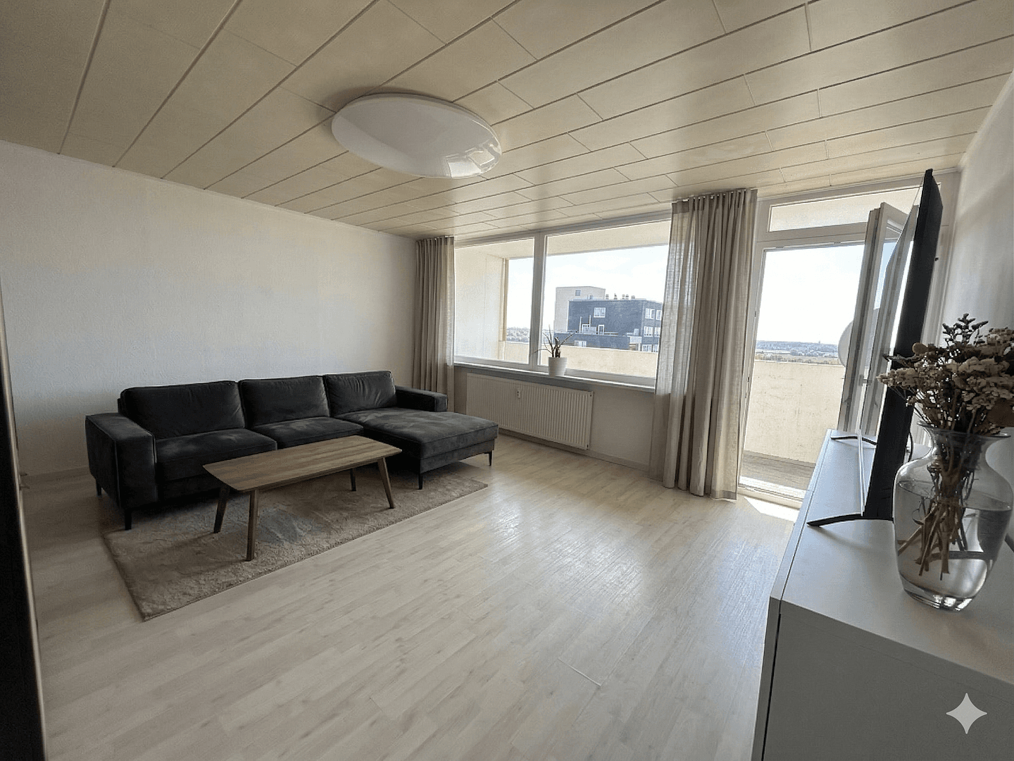 Prenájom bytu 3-izbový 88 m², Augsburgerstr. 14, Kerpen, Severné Porýnie - Westfálsko Prenájom bytu 3-izbový 88 m², Augsburgerstr. 14, Kerpen, Severné Porýnie - Westfálsko