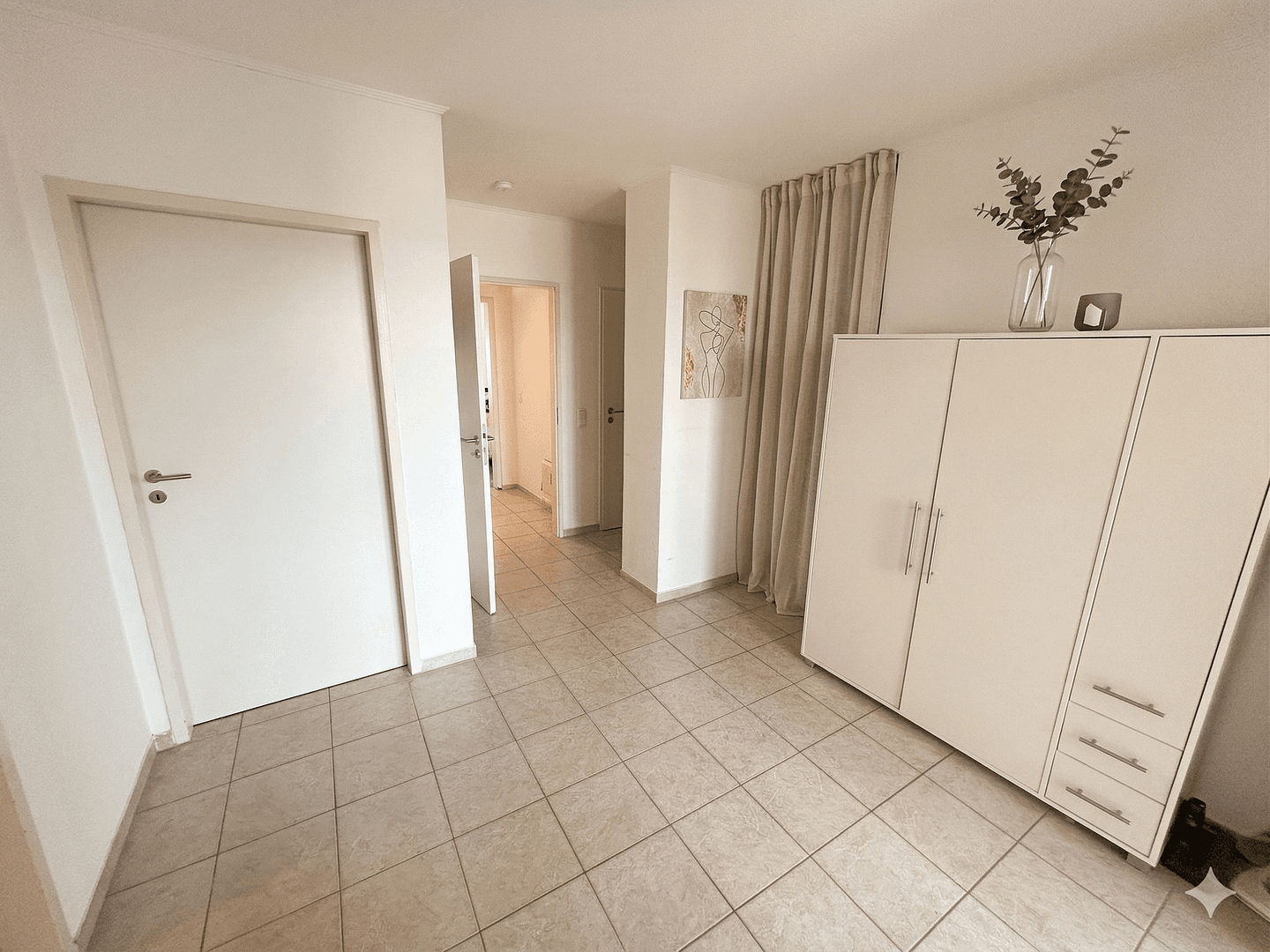 Prenájom bytu 3-izbový 88 m², Augsburgerstr. 14, Kerpen, Severné Porýnie - Westfálsko Prenájom bytu 3-izbový 88 m², Augsburgerstr. 14, Kerpen, Severné Porýnie - Westfálsko