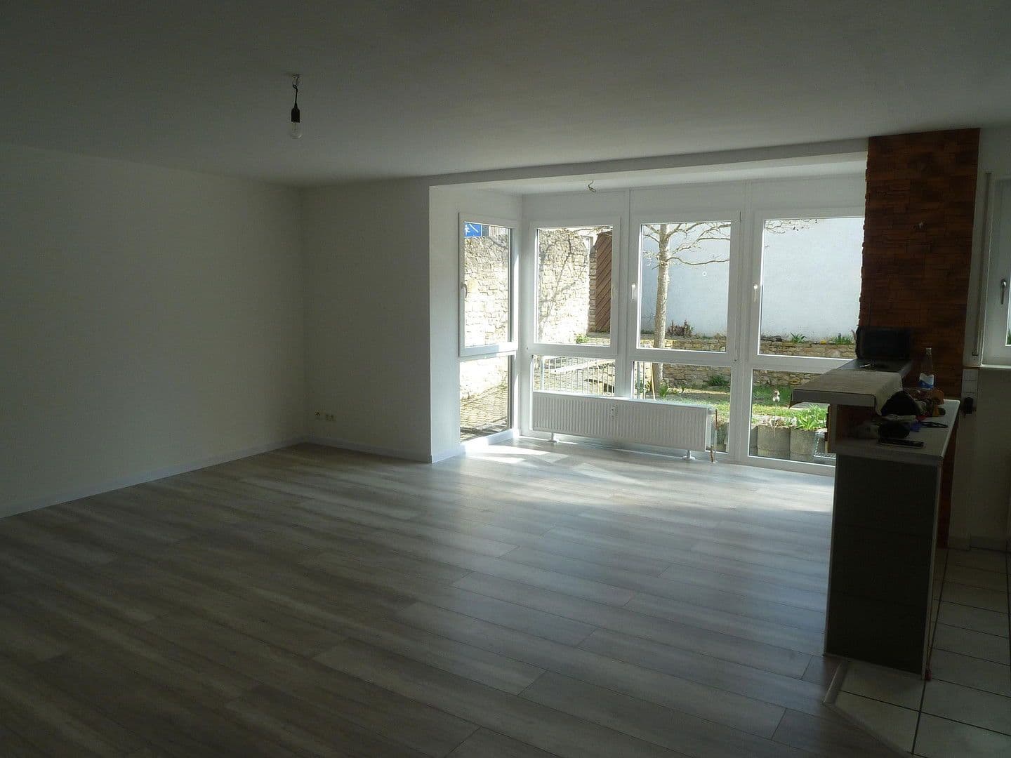 Predaj bytu 3-izbový 92 m², Ingelheim am Rhein, Porýnie-Falcko Predaj bytu 3-izbový 92 m², Ingelheim am Rhein, Porýnie-Falcko