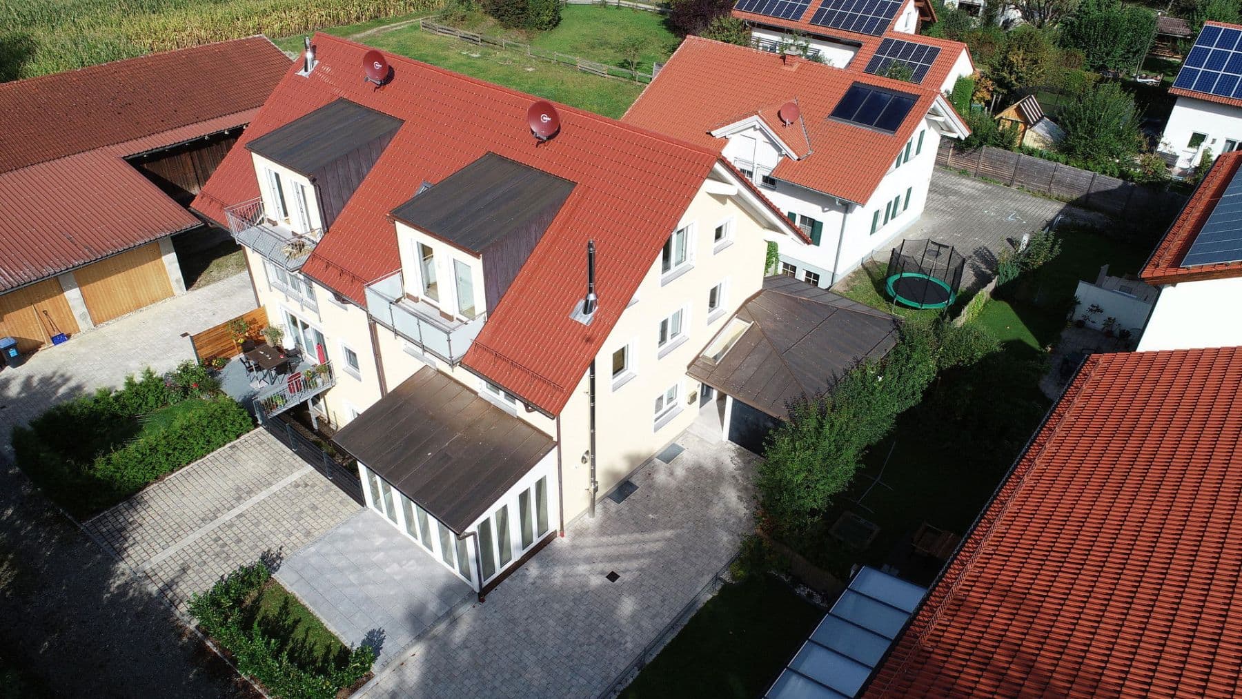 Prenájom domu 227 m², pozemek 286 m², Taingner Straße 15f, Pastetten, Bavorsko Prenájom domu 227 m², pozemek 286 m², Taingner Straße 15f, Pastetten, Bavorsko