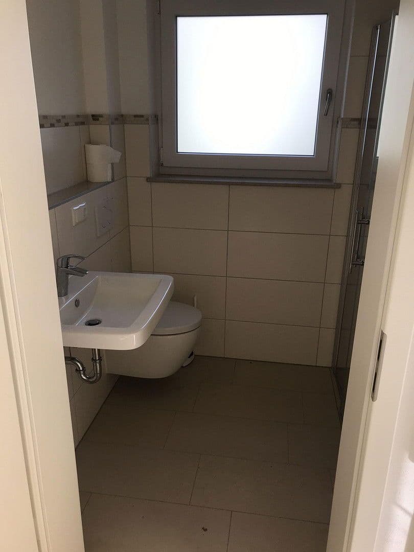 Prenájom domu 227 m², pozemek 286 m², Taingner Straße 15f, Pastetten, Bavorsko Prenájom domu 227 m², pozemek 286 m², Taingner Straße 15f, Pastetten, Bavorsko