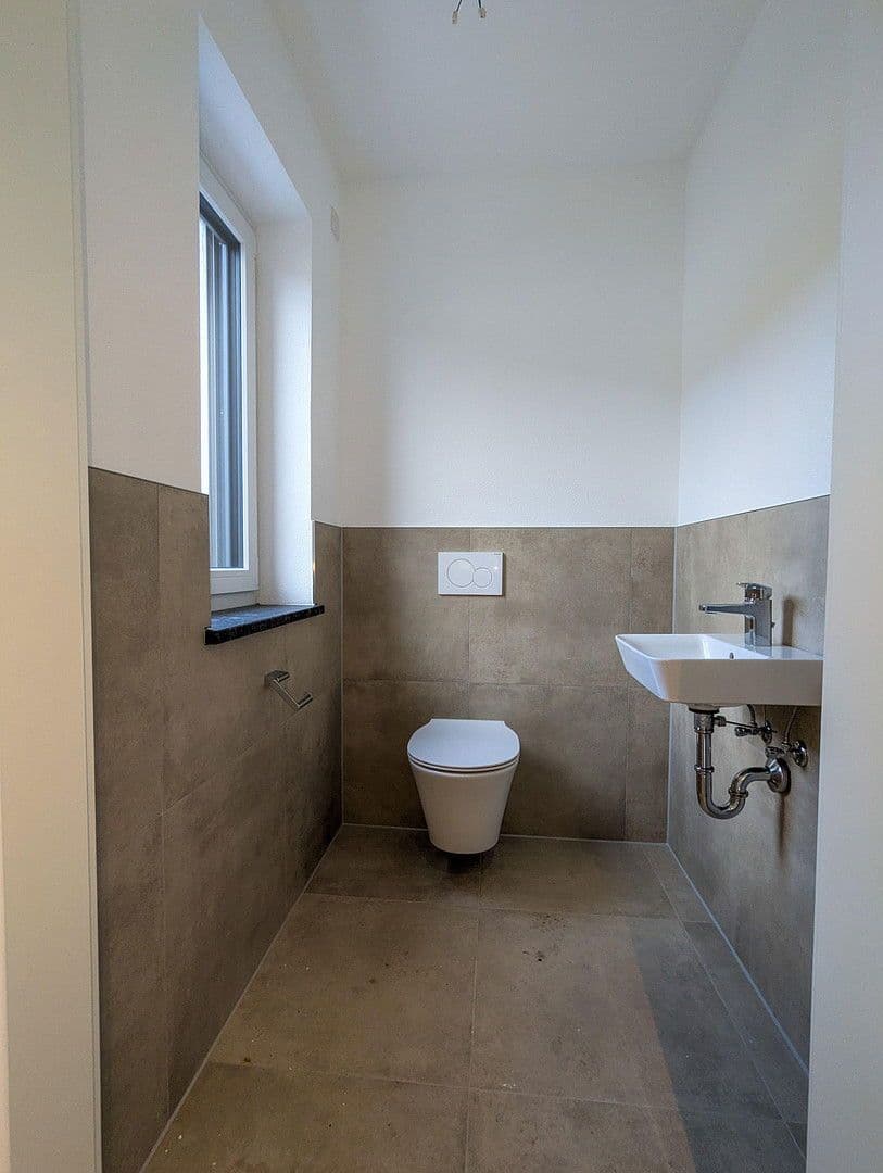 Predaj domu 137 m², pozemek 405 m², Schwabenweg, Dettingen an der Iller, Bádensko-Wurttembersko Predaj domu 137 m², pozemek 405 m², Schwabenweg, Dettingen an der Iller, Bádensko-Wurttembersko