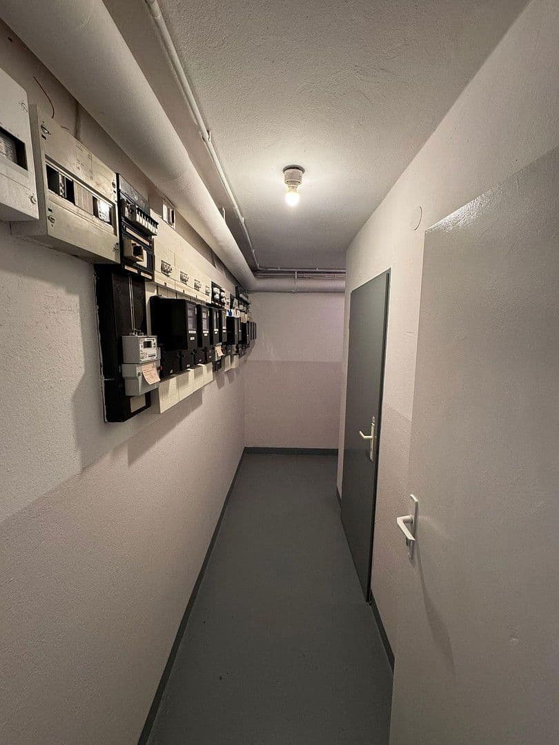 Predaj domu 1.477 m², pozemek 1.835 m², Rinteln, Dolné Sasko Predaj domu 1.477 m², pozemek 1.835 m², Rinteln, Dolné Sasko