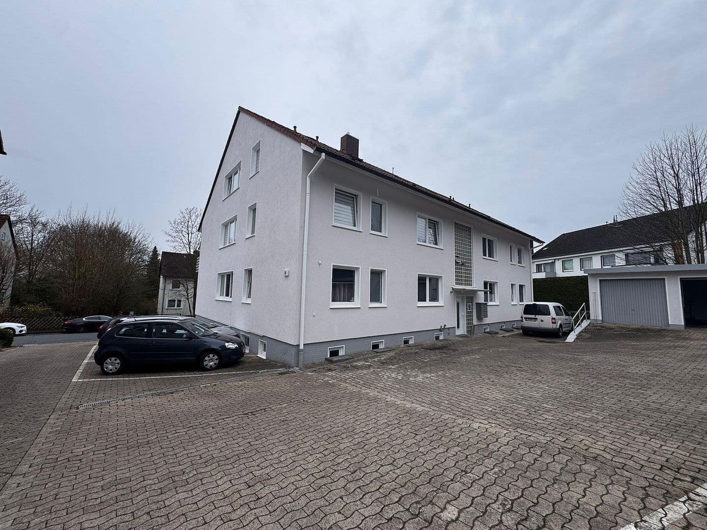 Predaj domu 1.477 m², pozemek 1.835 m², Rinteln, Dolné Sasko Predaj domu 1.477 m², pozemek 1.835 m², Rinteln, Dolné Sasko