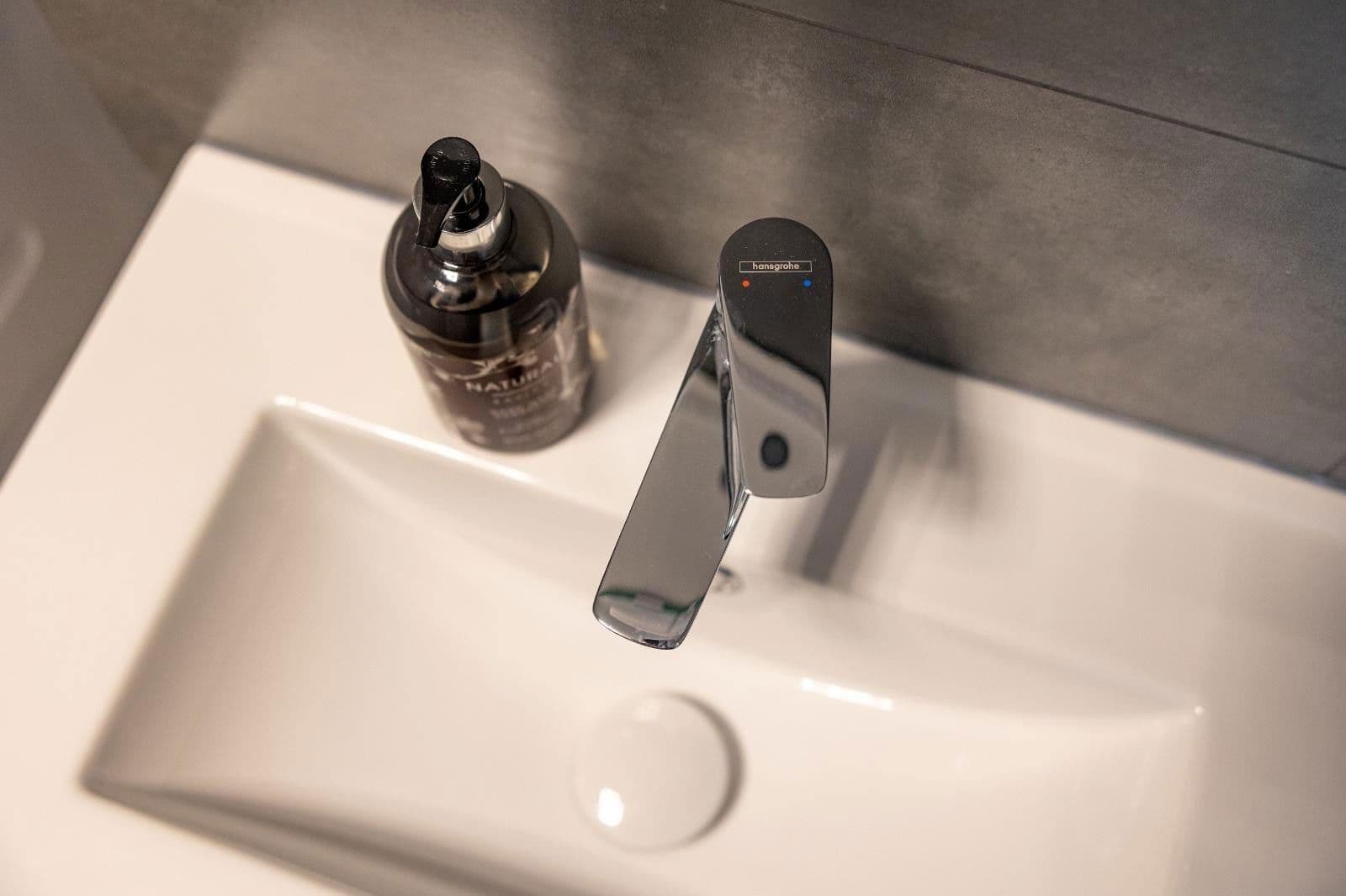 Prenájom bytu 1-izbový 22 m², Emil-Riedel-Straße 11, München, Bavorsko Prenájom bytu 1-izbový 22 m², Emil-Riedel-Straße 11, München, Bavorsko