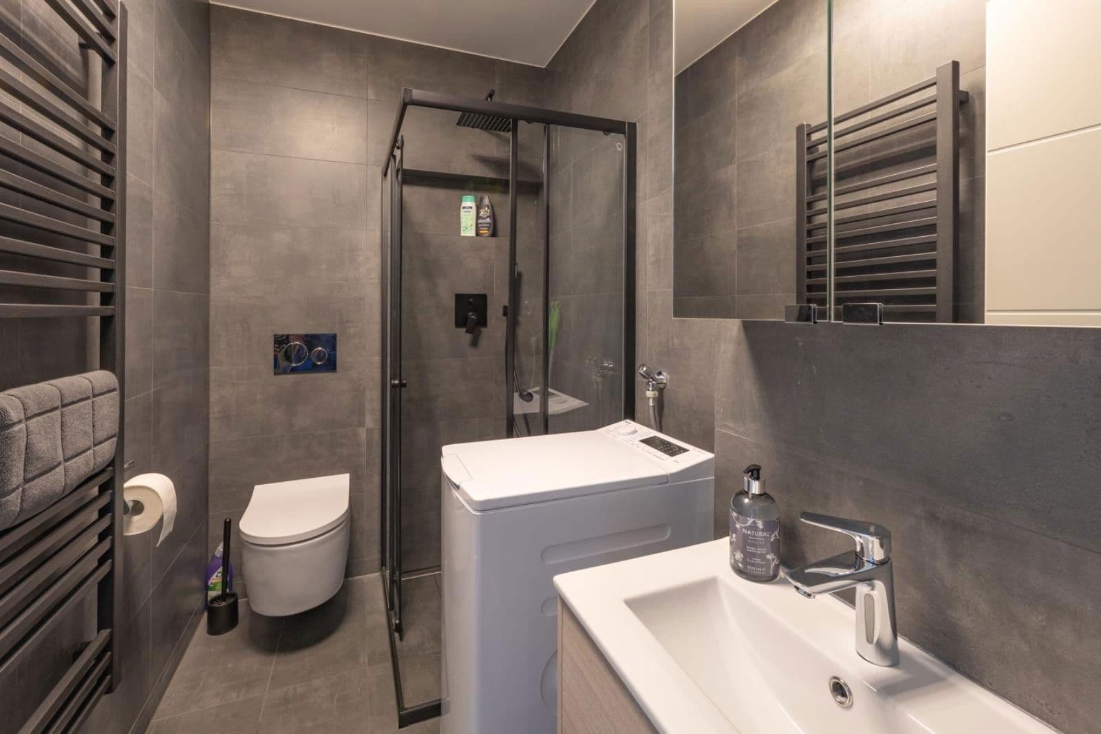 Prenájom bytu 1-izbový 22 m², Emil-Riedel-Straße 11, München, Bavorsko Prenájom bytu 1-izbový 22 m², Emil-Riedel-Straße 11, München, Bavorsko