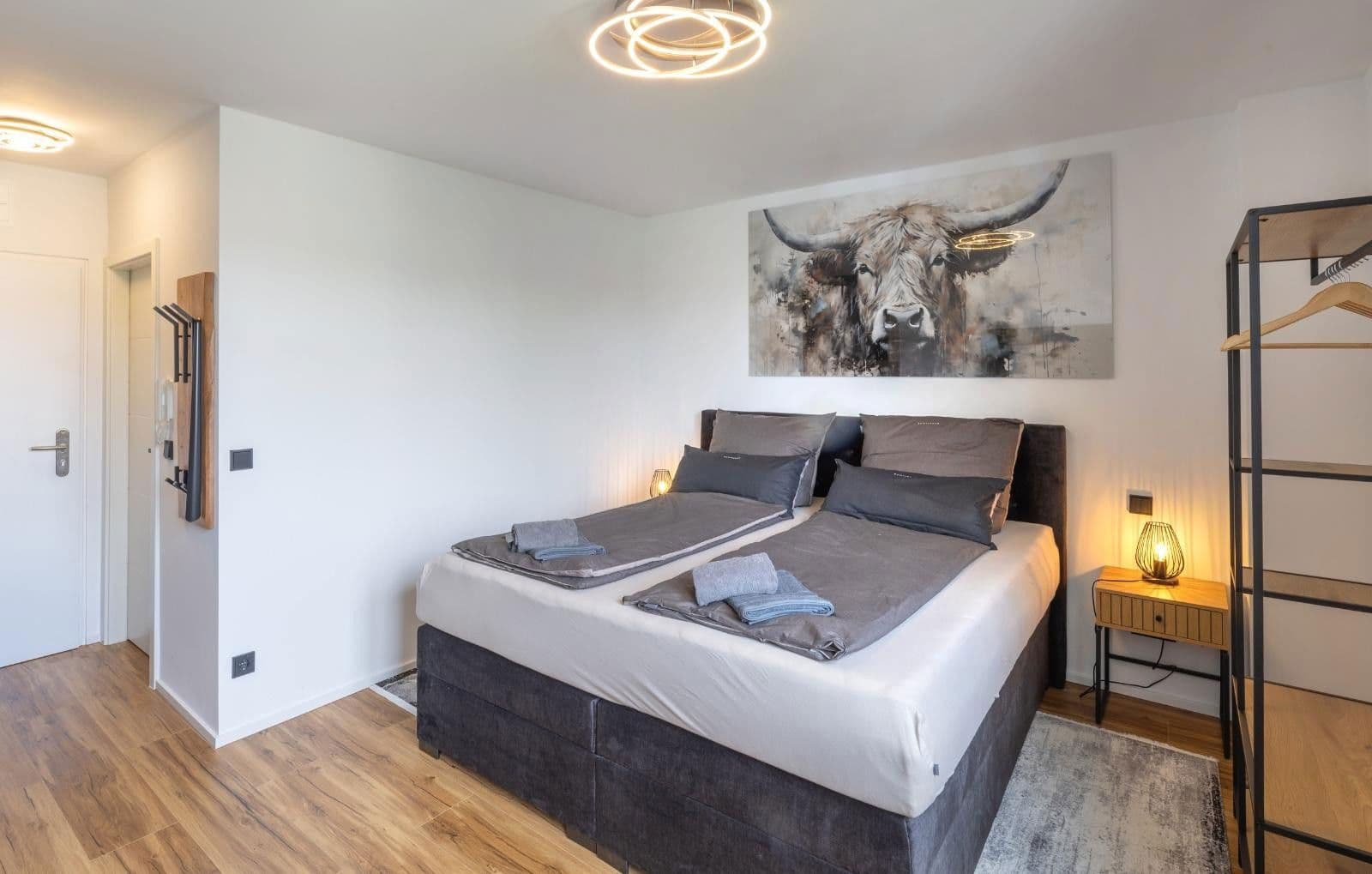 Prenájom bytu 1-izbový 22 m², Emil-Riedel-Straße 11, München, Bavorsko Prenájom bytu 1-izbový 22 m², Emil-Riedel-Straße 11, München, Bavorsko