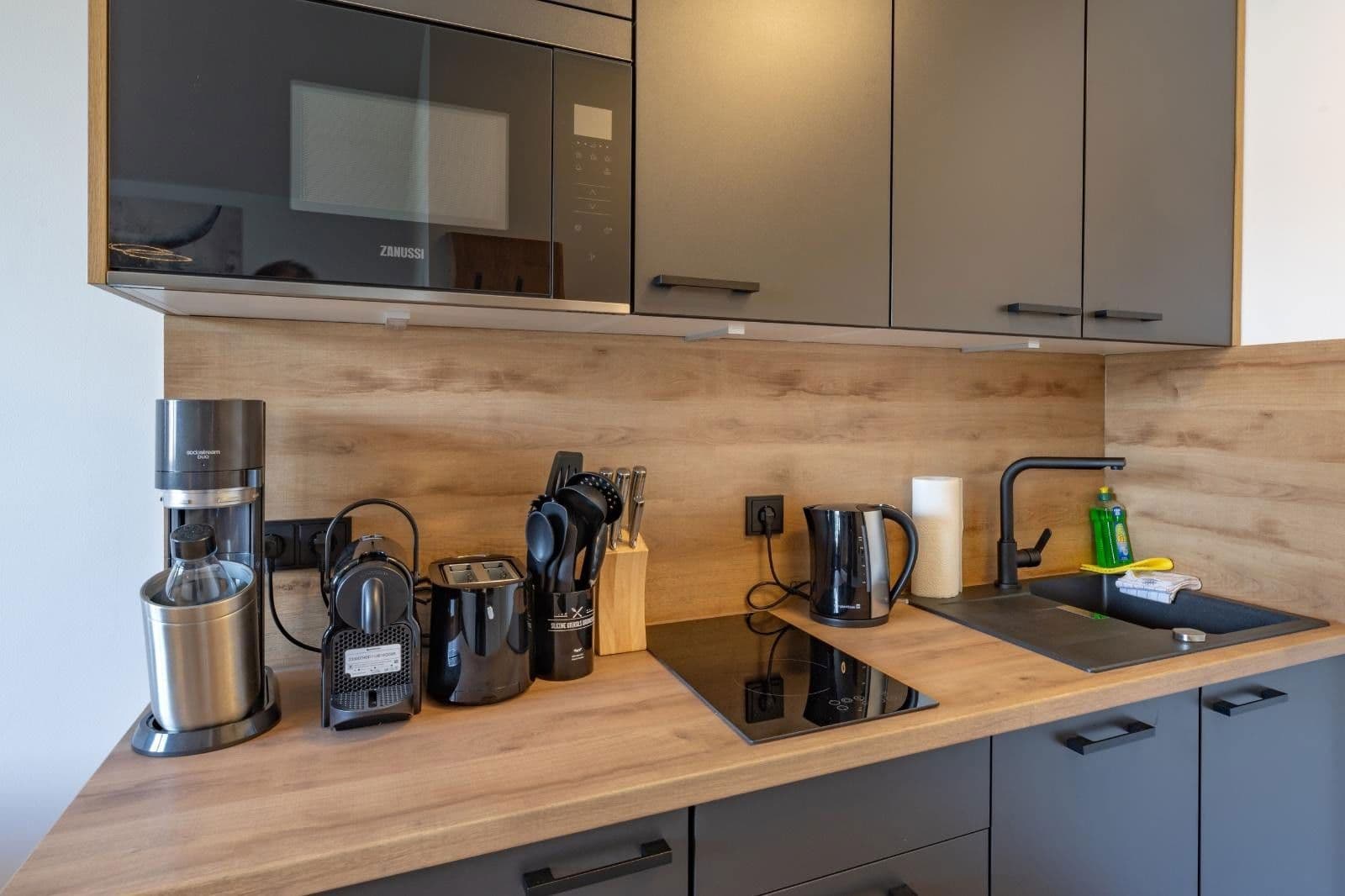 Prenájom bytu 1-izbový 22 m², Emil-Riedel-Straße 11, München, Bavorsko Prenájom bytu 1-izbový 22 m², Emil-Riedel-Straße 11, München, Bavorsko