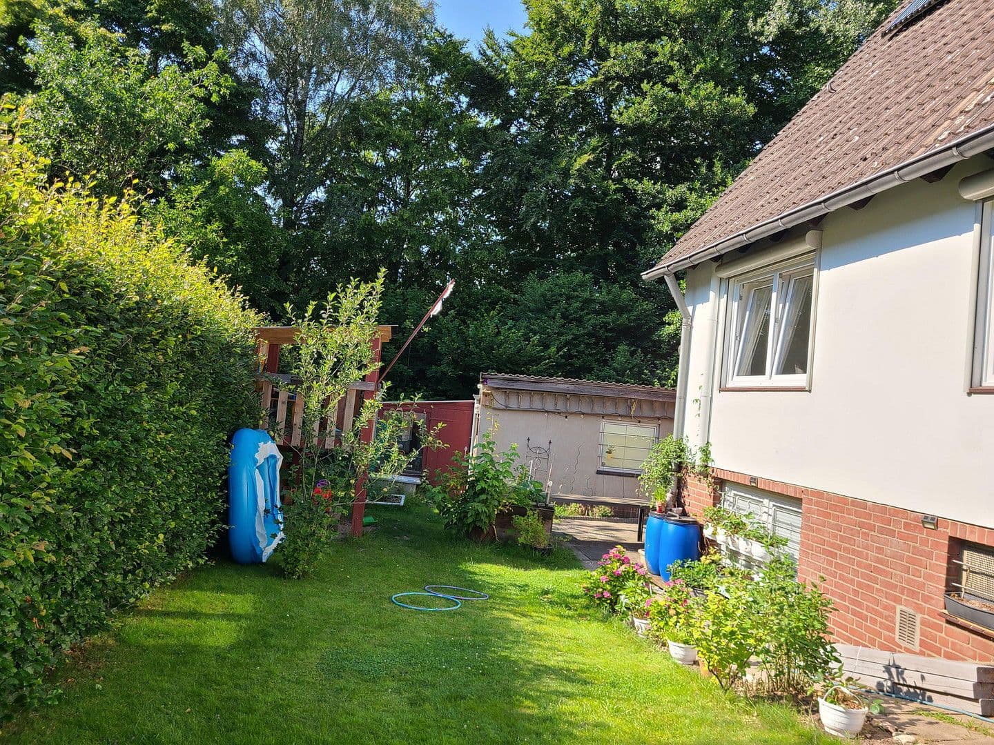 Prenájom bytu 5-izbový 115 m², Hamburg, Hamburg Prenájom bytu 5-izbový 115 m², Hamburg, Hamburg