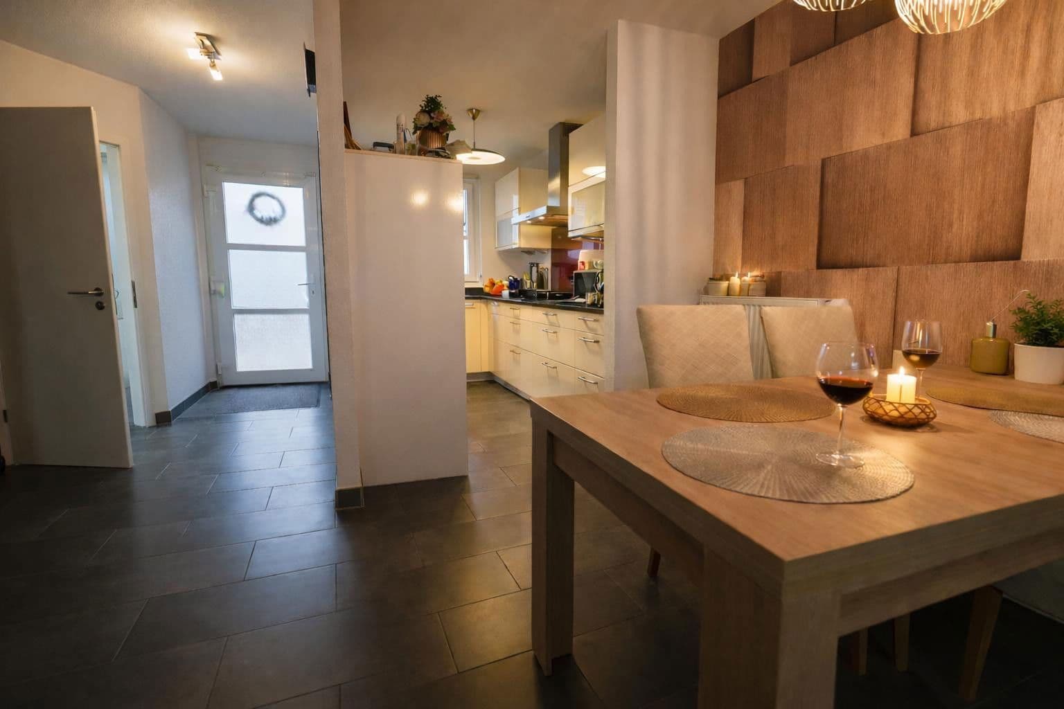 Predaj domu 119 m², pozemek 216 m², Rülzheim, Porýnie-Falcko Predaj domu 119 m², pozemek 216 m², Rülzheim, Porýnie-Falcko