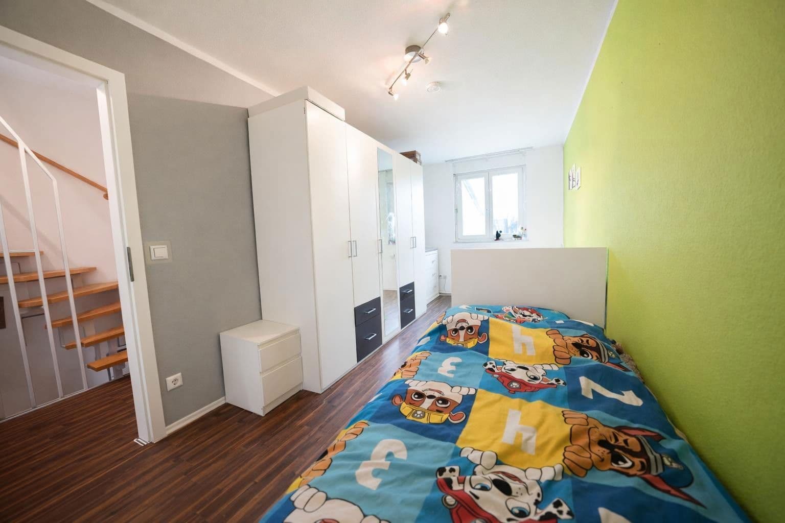 Predaj domu 119 m², pozemek 216 m², Rülzheim, Porýnie-Falcko Predaj domu 119 m², pozemek 216 m², Rülzheim, Porýnie-Falcko