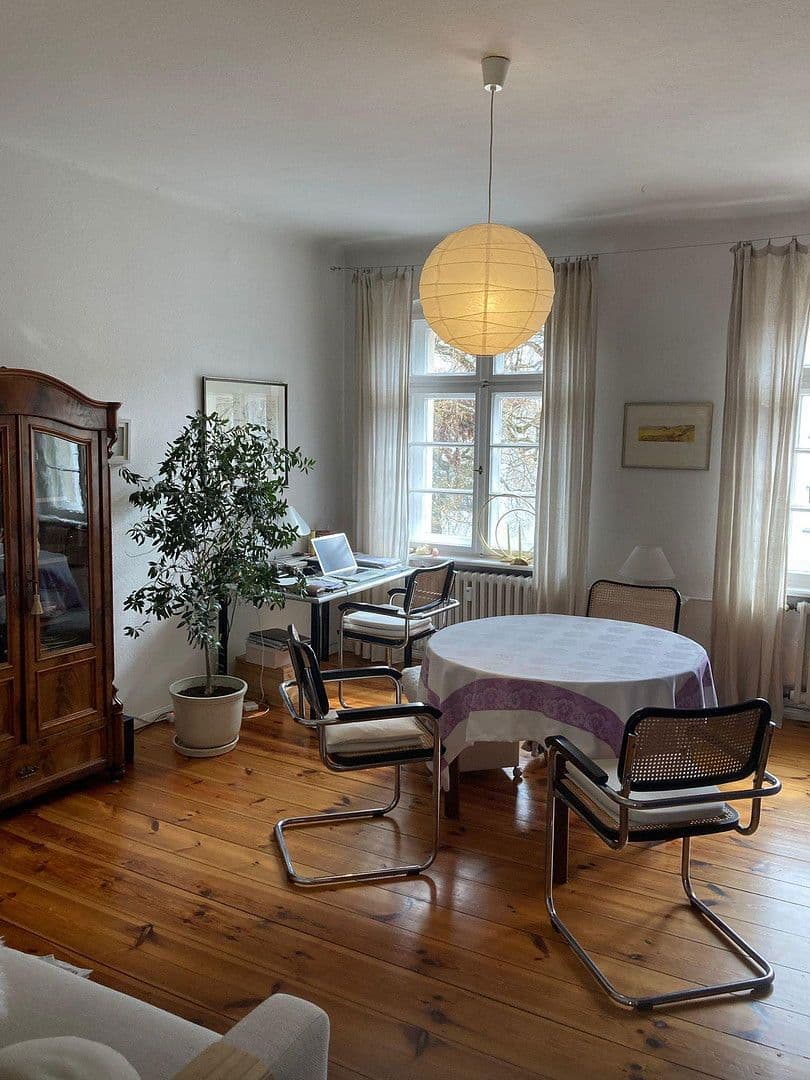 Predaj bytu 2-izbový 84 m², Tile-Brügge-Weg 87, Berlin, Berlín Predaj bytu 2-izbový 84 m², Tile-Brügge-Weg 87, Berlin, Berlín