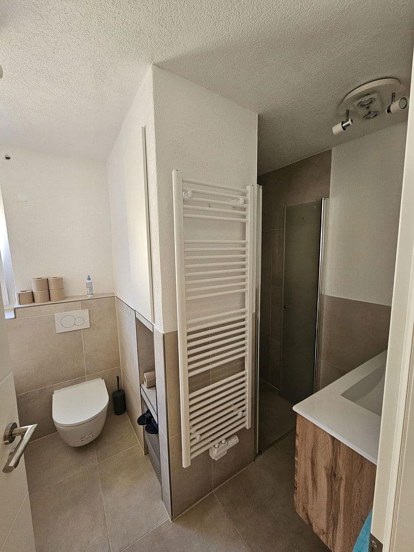 Predaj domu 120 m², pozemek 470 m², Esslingen am Neckar, Bádensko-Wurttembersko Predaj domu 120 m², pozemek 470 m², Esslingen am Neckar, Bádensko-Wurttembersko