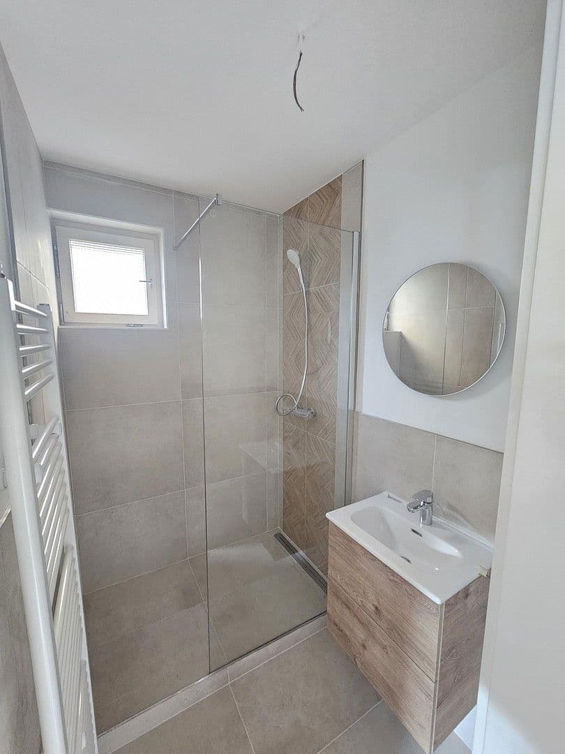 Predaj domu 120 m², pozemek 470 m², Esslingen am Neckar, Bádensko-Wurttembersko Predaj domu 120 m², pozemek 470 m², Esslingen am Neckar, Bádensko-Wurttembersko