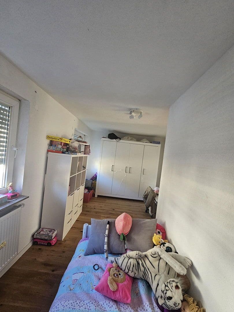 Predaj domu 120 m², pozemek 470 m², Esslingen am Neckar, Bádensko-Wurttembersko Predaj domu 120 m², pozemek 470 m², Esslingen am Neckar, Bádensko-Wurttembersko