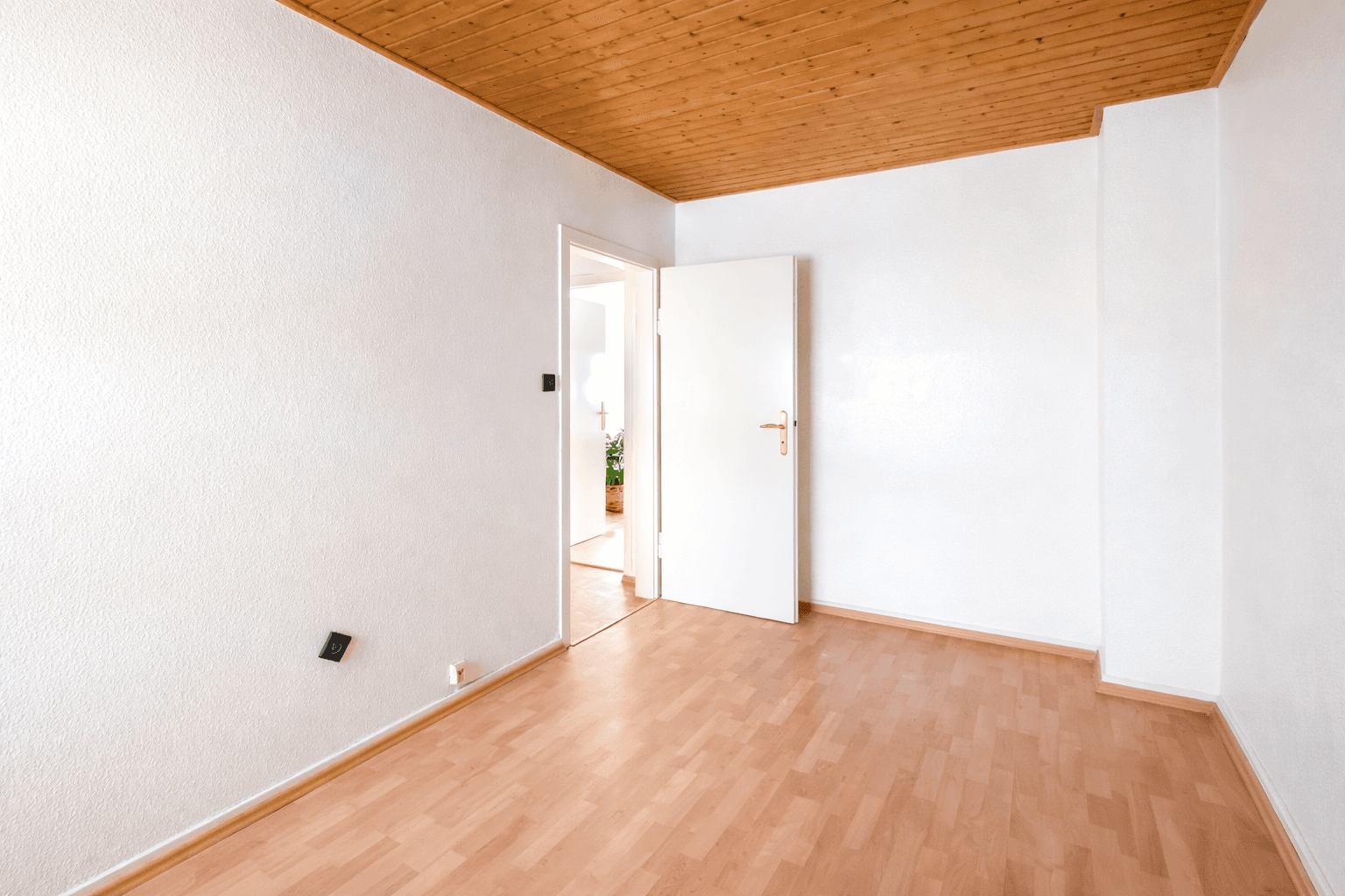 Prenájom bytu 3-izbový 74 m², Waldstraße 15, Remscheid, Severné Porýnie - Westfálsko Prenájom bytu 3-izbový 74 m², Waldstraße 15, Remscheid, Severné Porýnie - Westfálsko