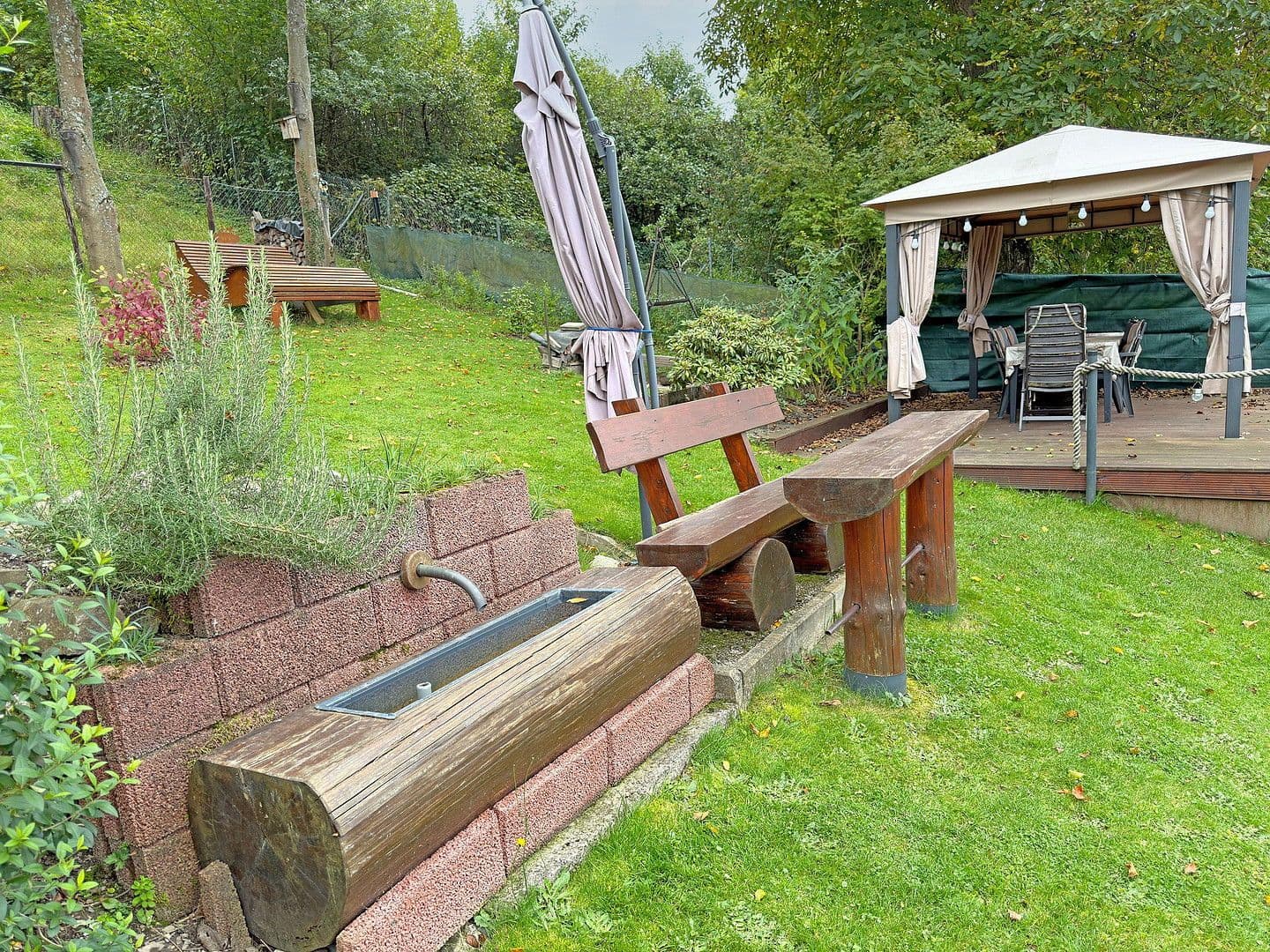 Predaj domu 134 m², pozemek 1.150 m², Laurentiusstraße 47, Morbach, Porýnie-Falcko Predaj domu 134 m², pozemek 1.150 m², Laurentiusstraße 47, Morbach, Porýnie-Falcko