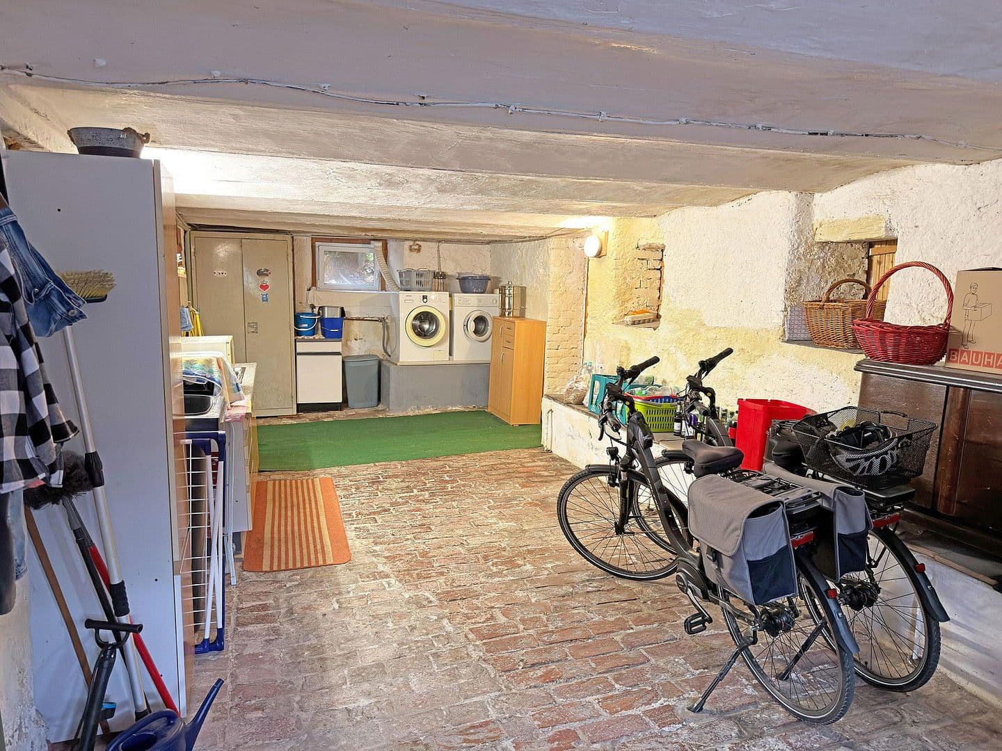 Predaj domu 134 m², pozemek 1.150 m², Laurentiusstraße 47, Morbach, Porýnie-Falcko Predaj domu 134 m², pozemek 1.150 m², Laurentiusstraße 47, Morbach, Porýnie-Falcko