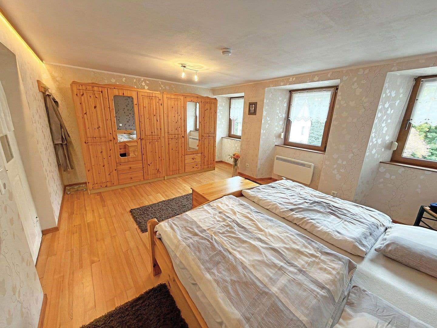 Predaj domu 134 m², pozemek 1.150 m², Laurentiusstraße 47, Morbach, Porýnie-Falcko Predaj domu 134 m², pozemek 1.150 m², Laurentiusstraße 47, Morbach, Porýnie-Falcko