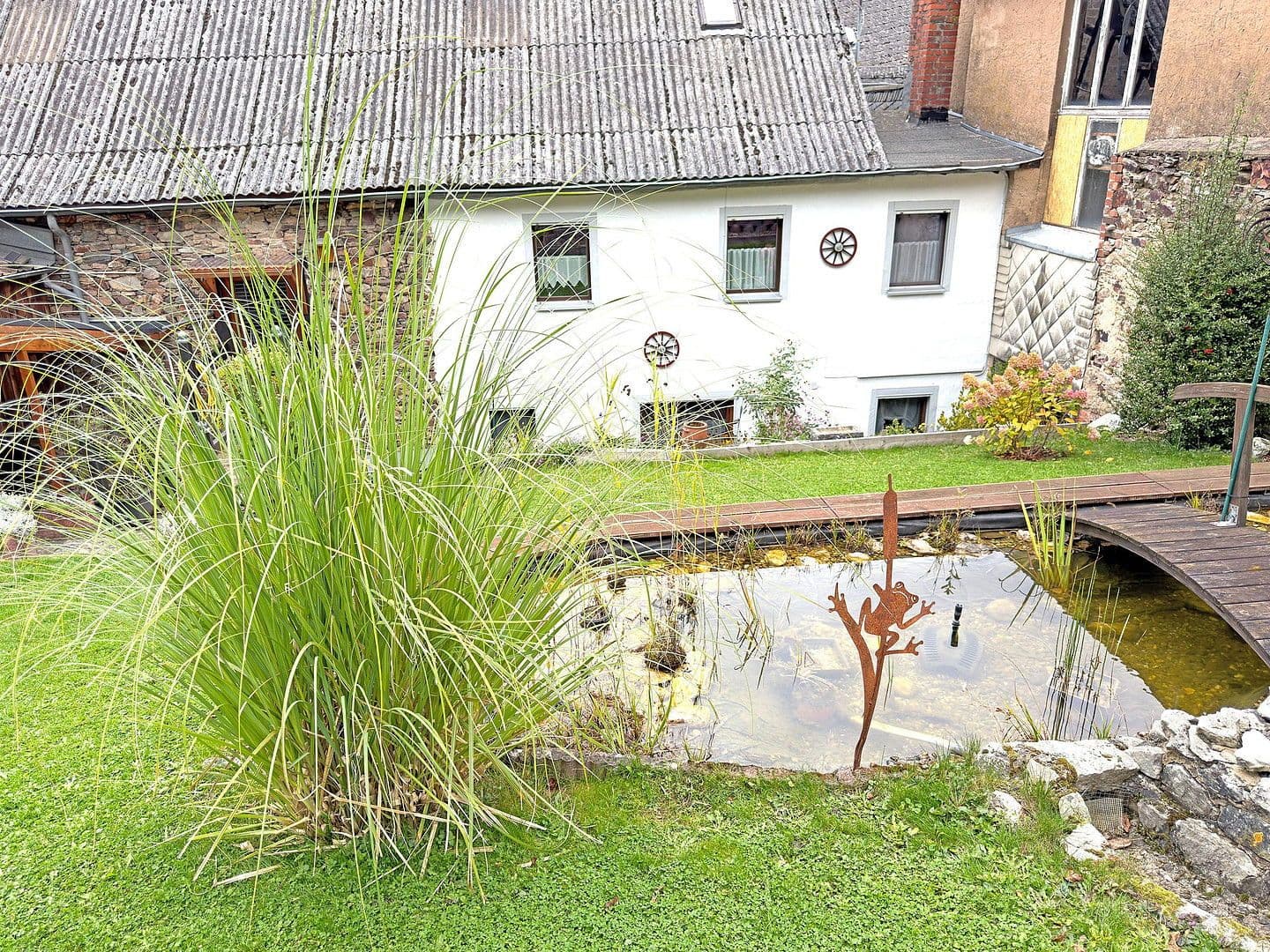 Predaj domu 134 m², pozemek 1.150 m², Laurentiusstraße 47, Morbach, Porýnie-Falcko Predaj domu 134 m², pozemek 1.150 m², Laurentiusstraße 47, Morbach, Porýnie-Falcko