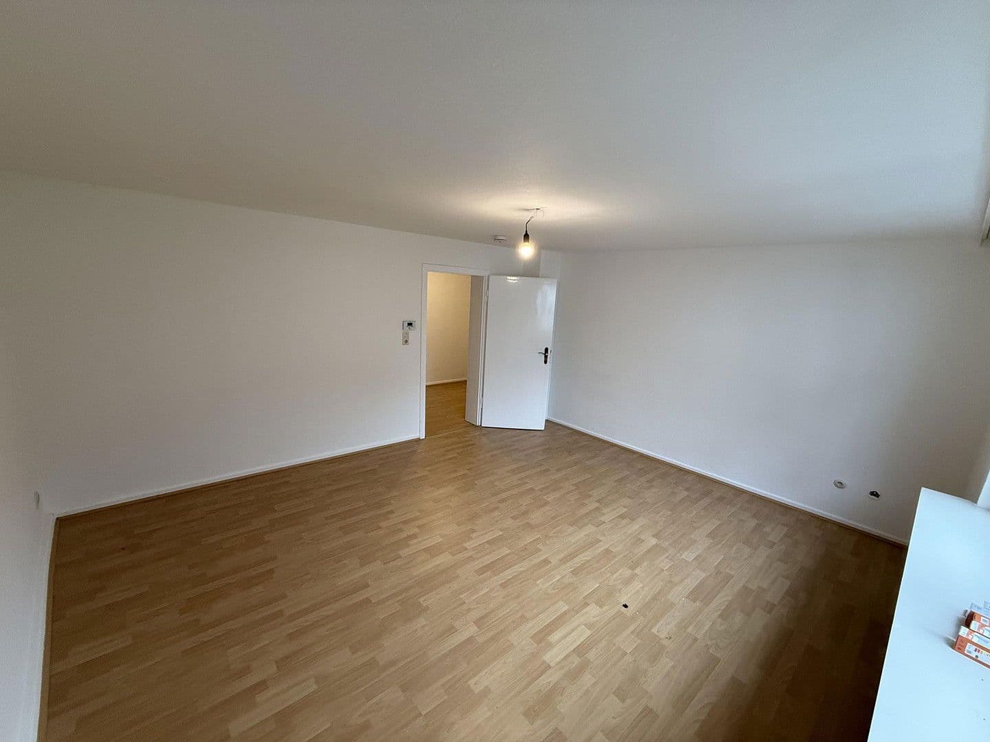 Prenájom bytu 2-izbový 62 m², Paradestr. 33, Wuppertal, Severné Porýnie - Westfálsko Prenájom bytu 2-izbový 62 m², Paradestr. 33, Wuppertal, Severné Porýnie - Westfálsko