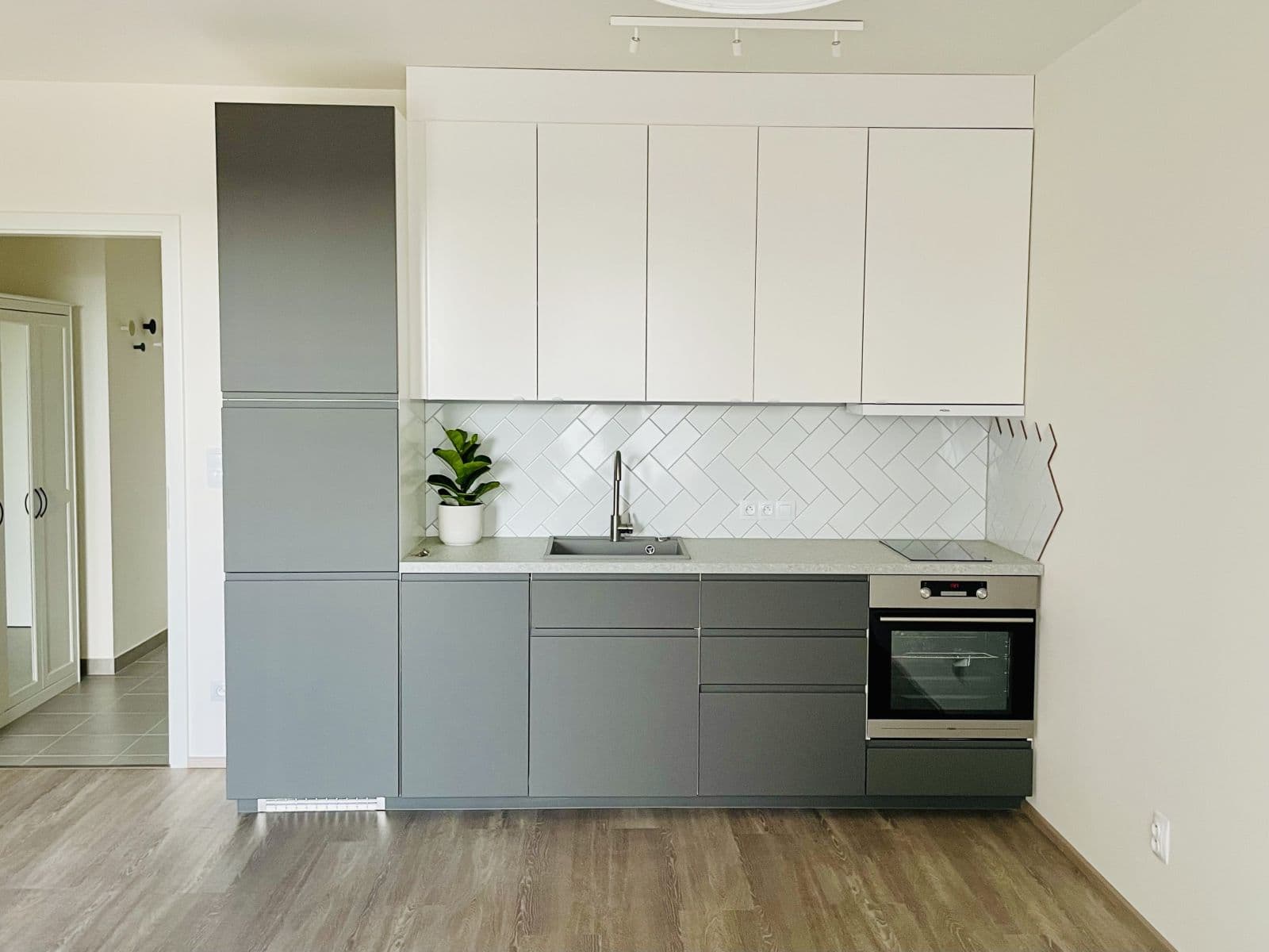 Prenájom bytu 1-izbový 44 m², Olgy Havlové, Praha, Praha Prenájom bytu 1-izbový 44 m², Olgy Havlové, Praha, Praha