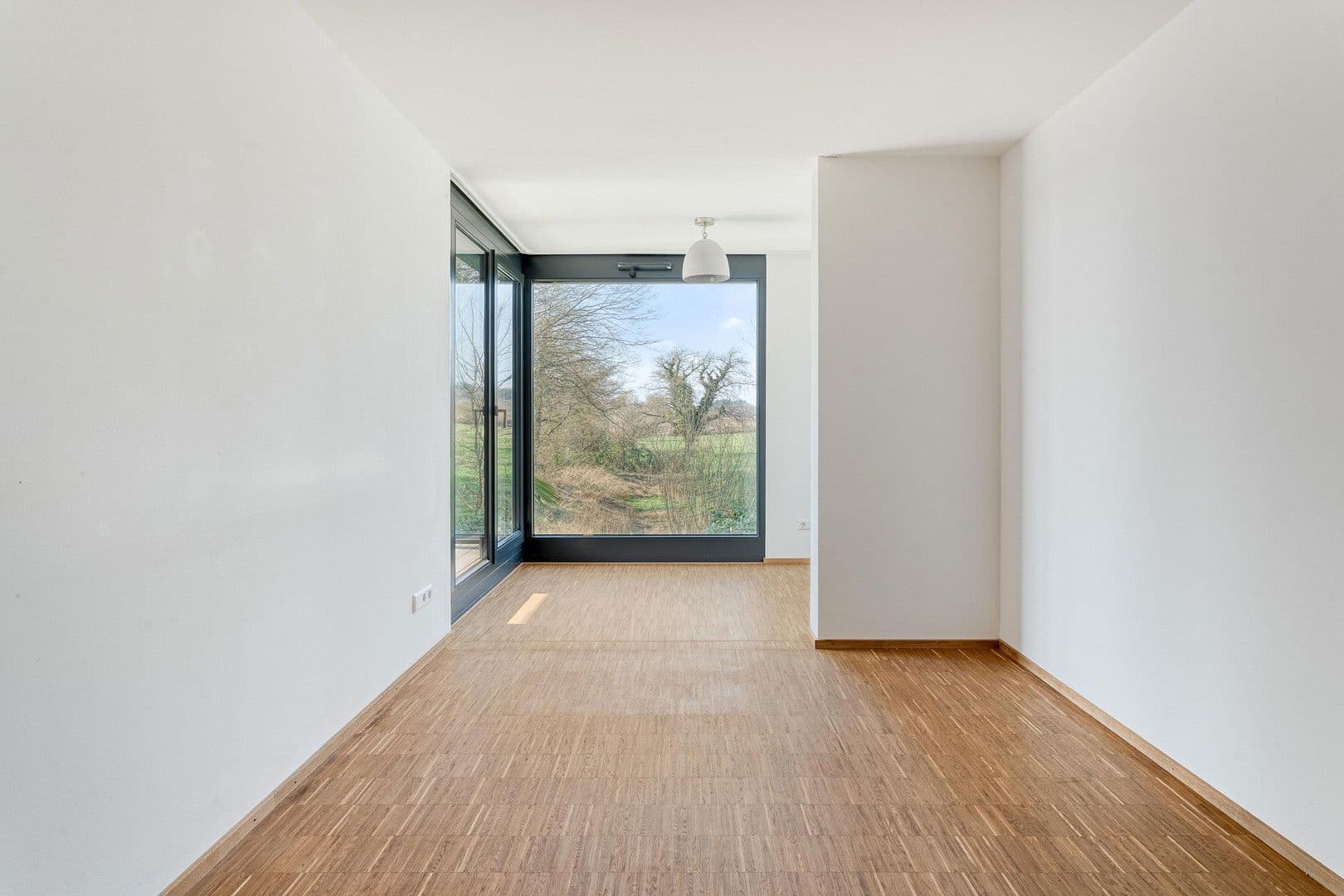 Predaj domu 210 m², pozemek 464 m², Allensbach, Bádensko-Wurttembersko Predaj domu 210 m², pozemek 464 m², Allensbach, Bádensko-Wurttembersko