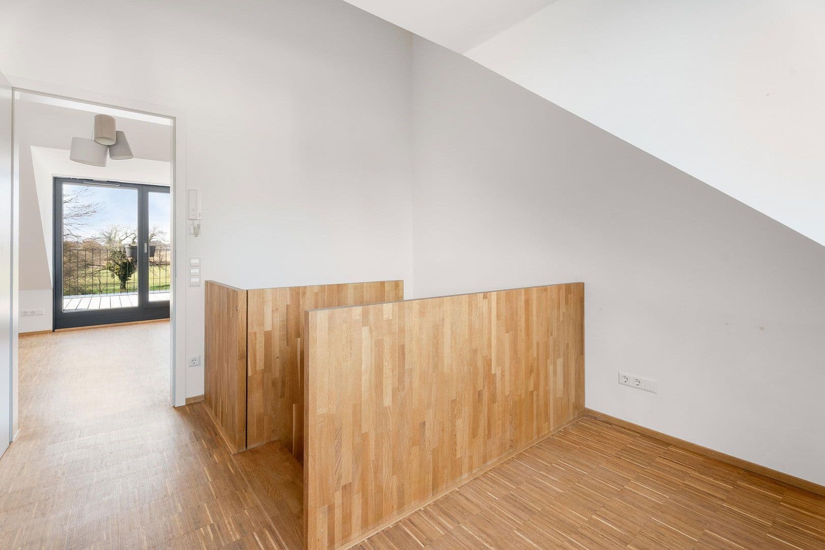 Predaj domu 210 m², pozemek 464 m², Allensbach, Bádensko-Wurttembersko Predaj domu 210 m², pozemek 464 m², Allensbach, Bádensko-Wurttembersko