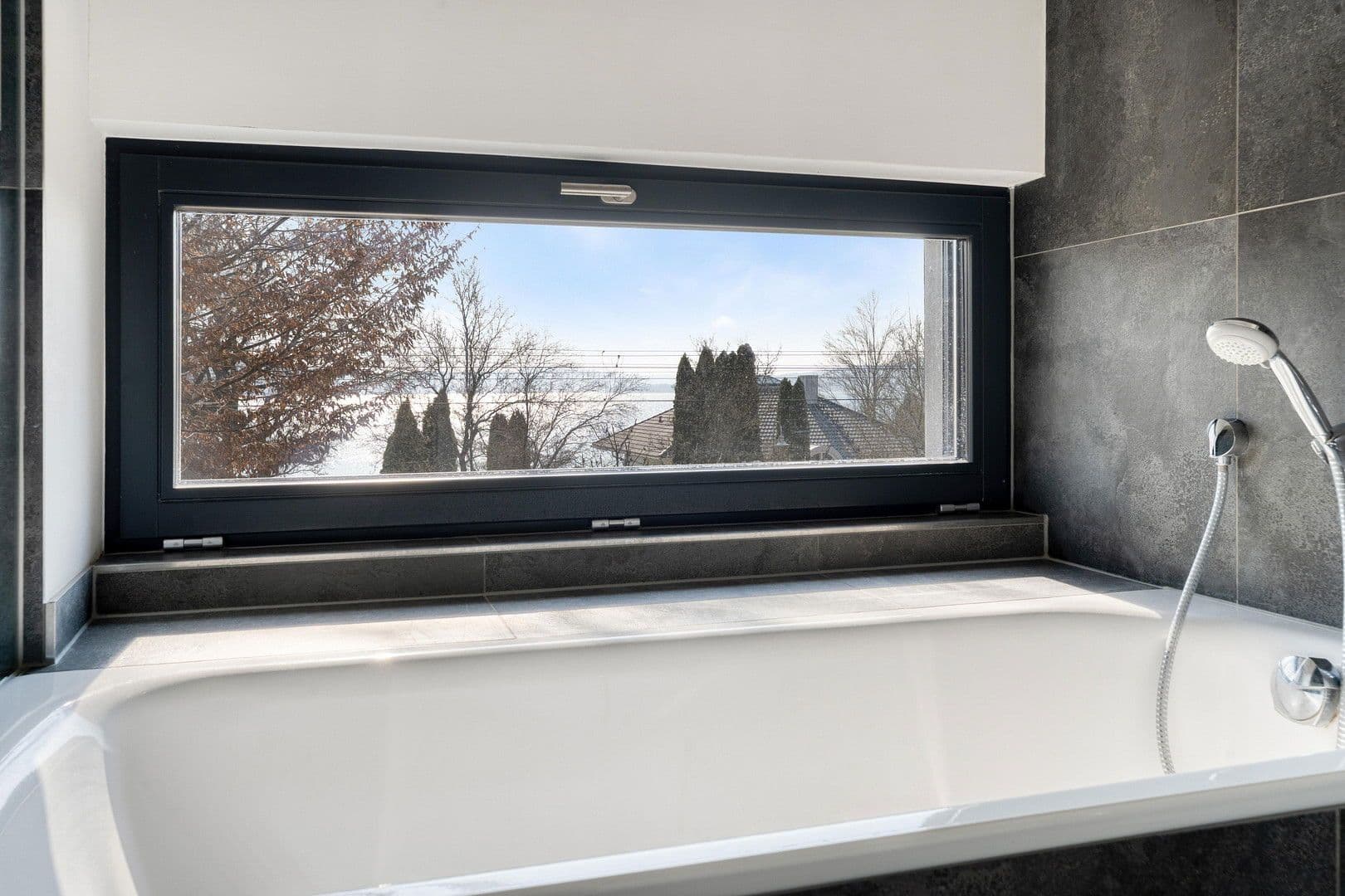 Predaj domu 210 m², pozemek 464 m², Allensbach, Bádensko-Wurttembersko Predaj domu 210 m², pozemek 464 m², Allensbach, Bádensko-Wurttembersko