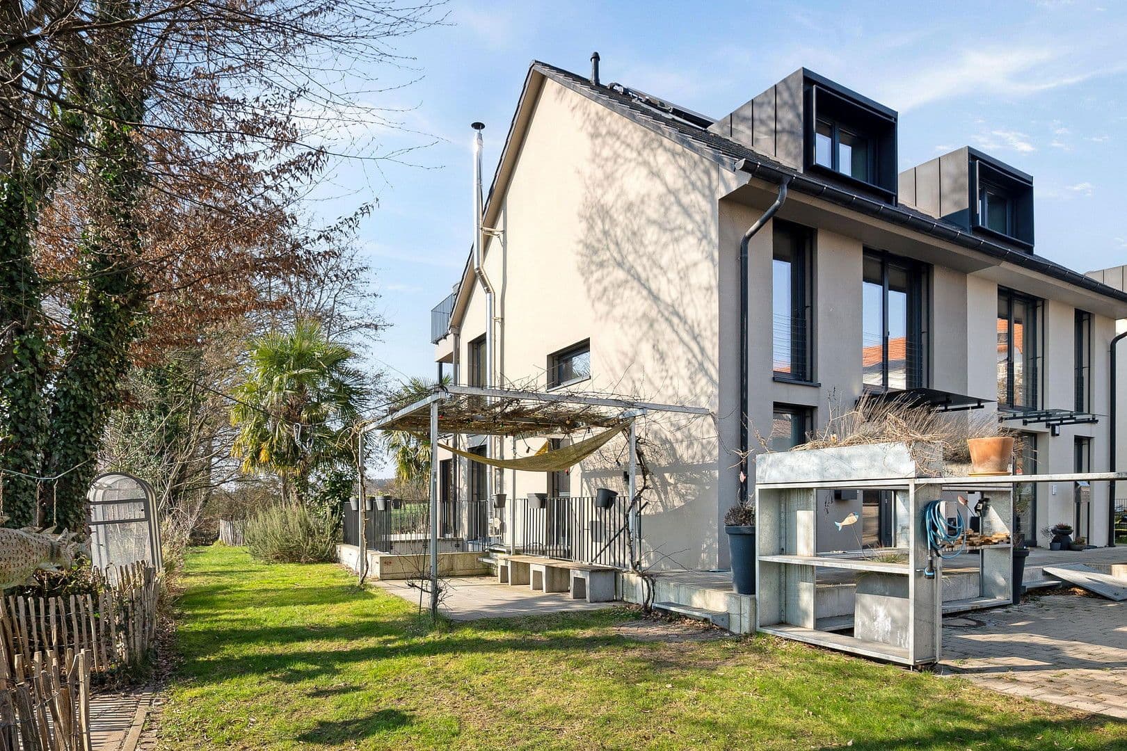 Predaj domu 210 m², pozemek 464 m², Allensbach, Bádensko-Wurttembersko Predaj domu 210 m², pozemek 464 m², Allensbach, Bádensko-Wurttembersko