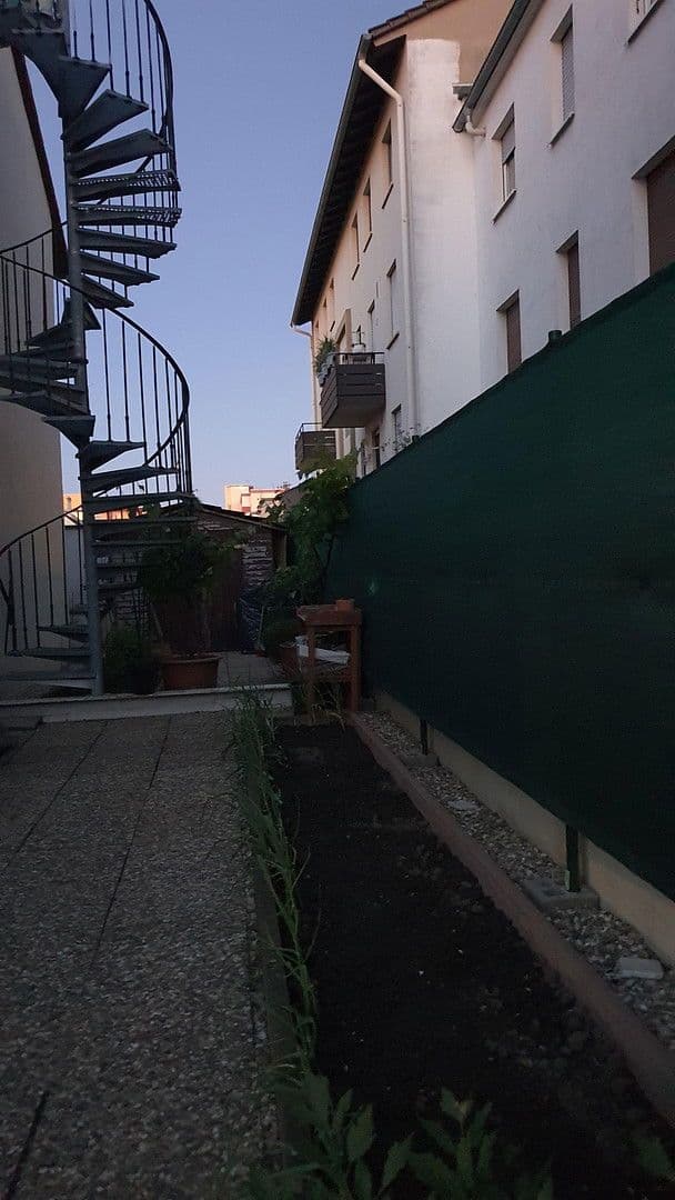 Predaj bytu 5-izbový 135 m², Ludwigshafen, Porýnie-Falcko Predaj bytu 5-izbový 135 m², Ludwigshafen, Porýnie-Falcko