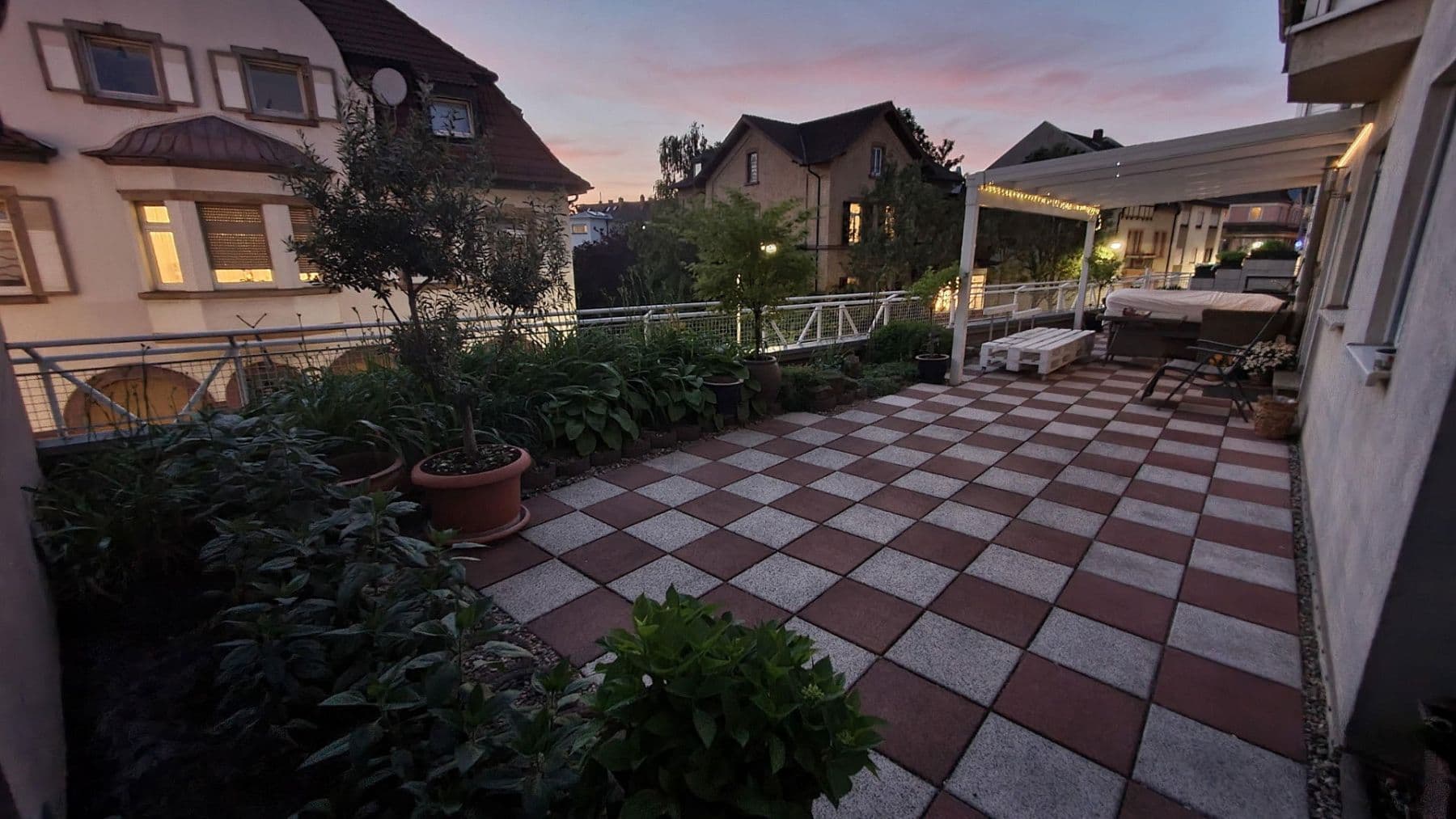 Predaj bytu 5-izbový 135 m², Ludwigshafen, Porýnie-Falcko Predaj bytu 5-izbový 135 m², Ludwigshafen, Porýnie-Falcko