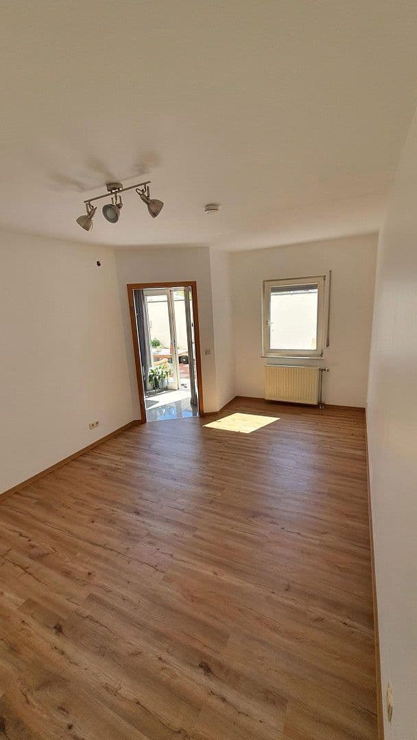 Predaj bytu 5-izbový 135 m², Ludwigshafen, Porýnie-Falcko Predaj bytu 5-izbový 135 m², Ludwigshafen, Porýnie-Falcko