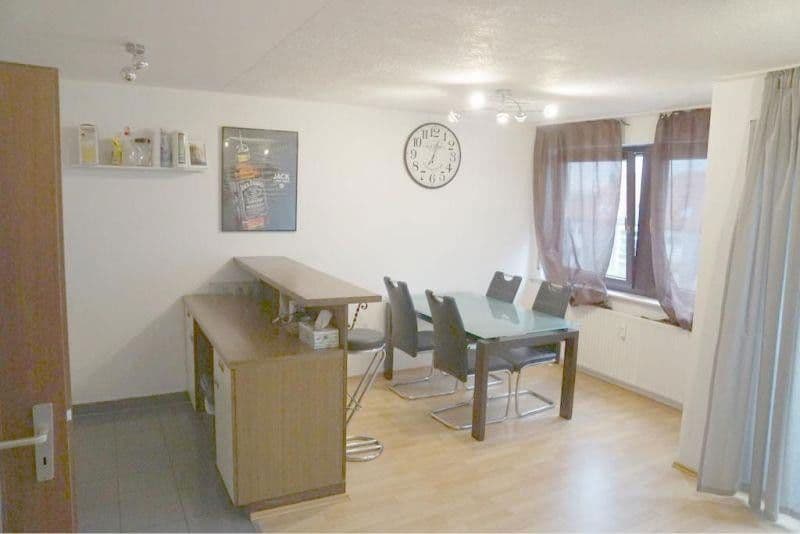 Prenájom bytu 2-izbový 58 m², Karlsruhe, Bádensko-Wurttembersko Prenájom bytu 2-izbový 58 m², Karlsruhe, Bádensko-Wurttembersko