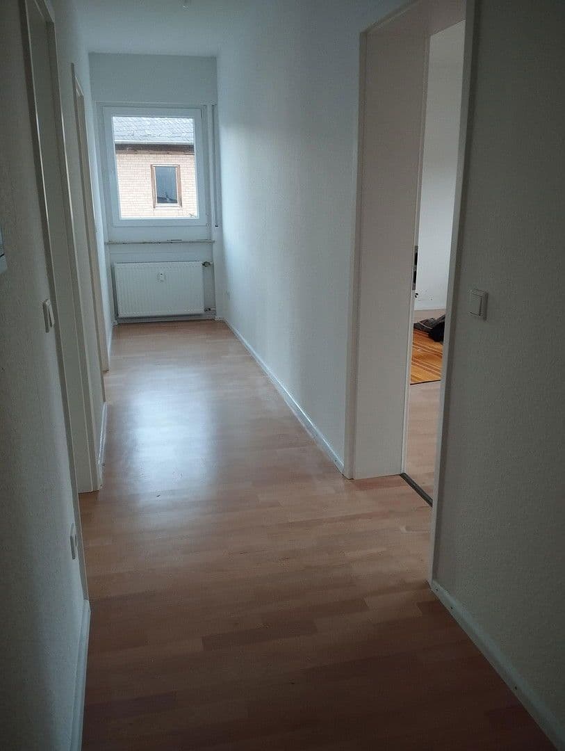 Prenájom bytu 3-izbový 90 m², Bad Orb, Hesensko Prenájom bytu 3-izbový 90 m², Bad Orb, Hesensko