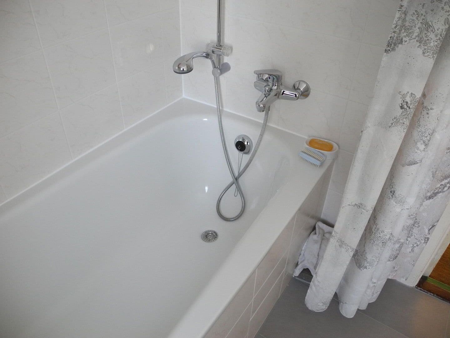 Predaj domu 105 m², pozemek 557 m², Kleinmachnow, Brandenbursko Predaj domu 105 m², pozemek 557 m², Kleinmachnow, Brandenbursko