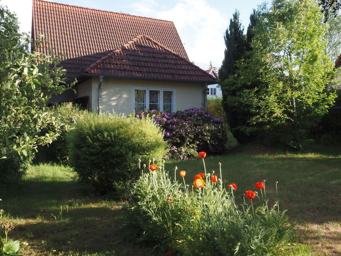 Predaj domu 105 m², pozemek 557 m², Kleinmachnow, Brandenbursko Predaj domu 105 m², pozemek 557 m², Kleinmachnow, Brandenbursko