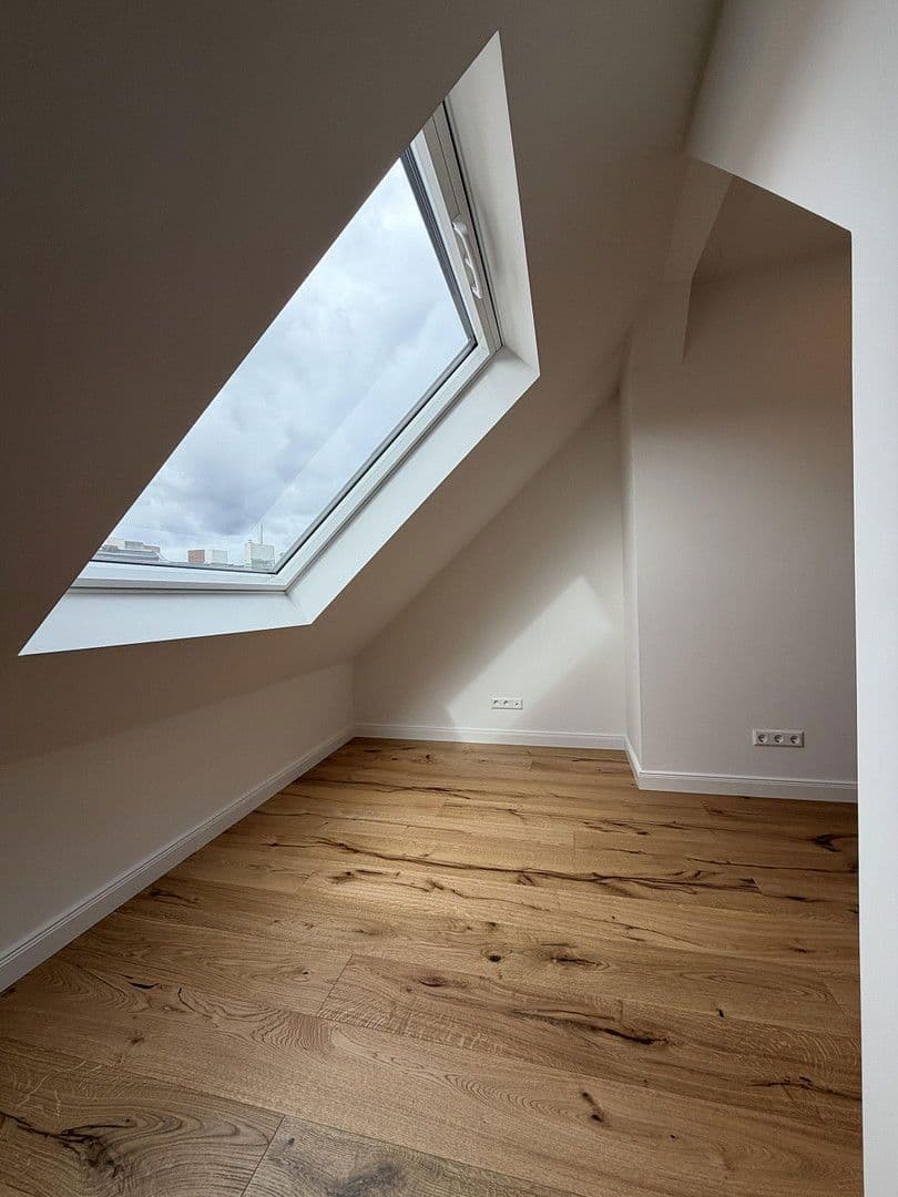 Prenájom bytu 3-izbový 75 m², Ebersstraße 58, Berlin, Berlín Prenájom bytu 3-izbový 75 m², Ebersstraße 58, Berlin, Berlín