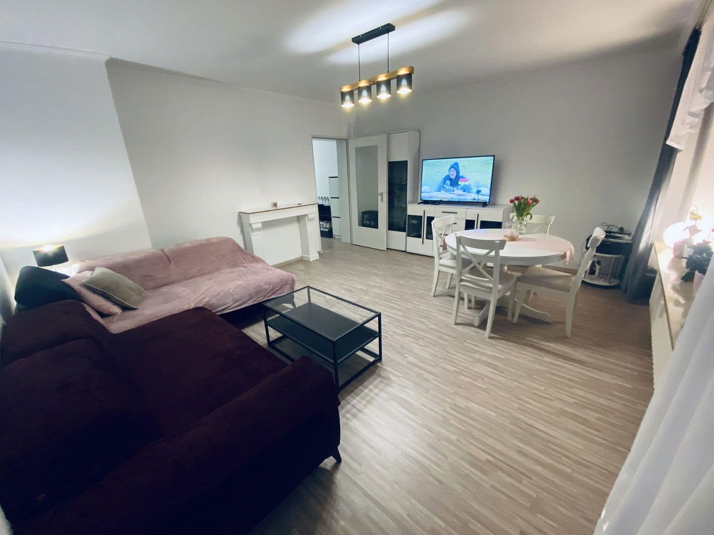 Prenájom bytu 3-izbový 68 m², Pinneberger Straße 55a, Wedel, Šlezvicko-Holštajnsko Prenájom bytu 3-izbový 68 m², Pinneberger Straße 55a, Wedel, Šlezvicko-Holštajnsko