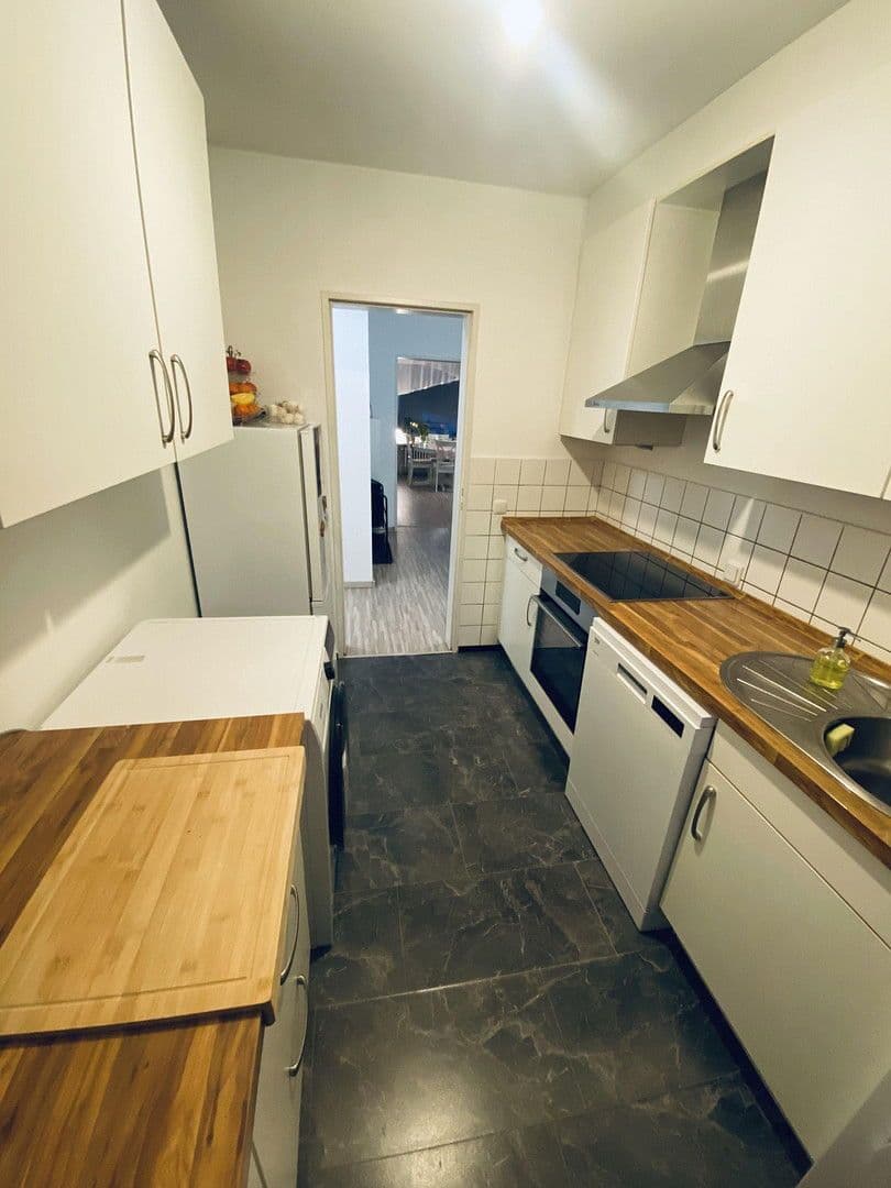 Prenájom bytu 3-izbový 68 m², Pinneberger Straße 55a, Wedel, Šlezvicko-Holštajnsko Prenájom bytu 3-izbový 68 m², Pinneberger Straße 55a, Wedel, Šlezvicko-Holštajnsko